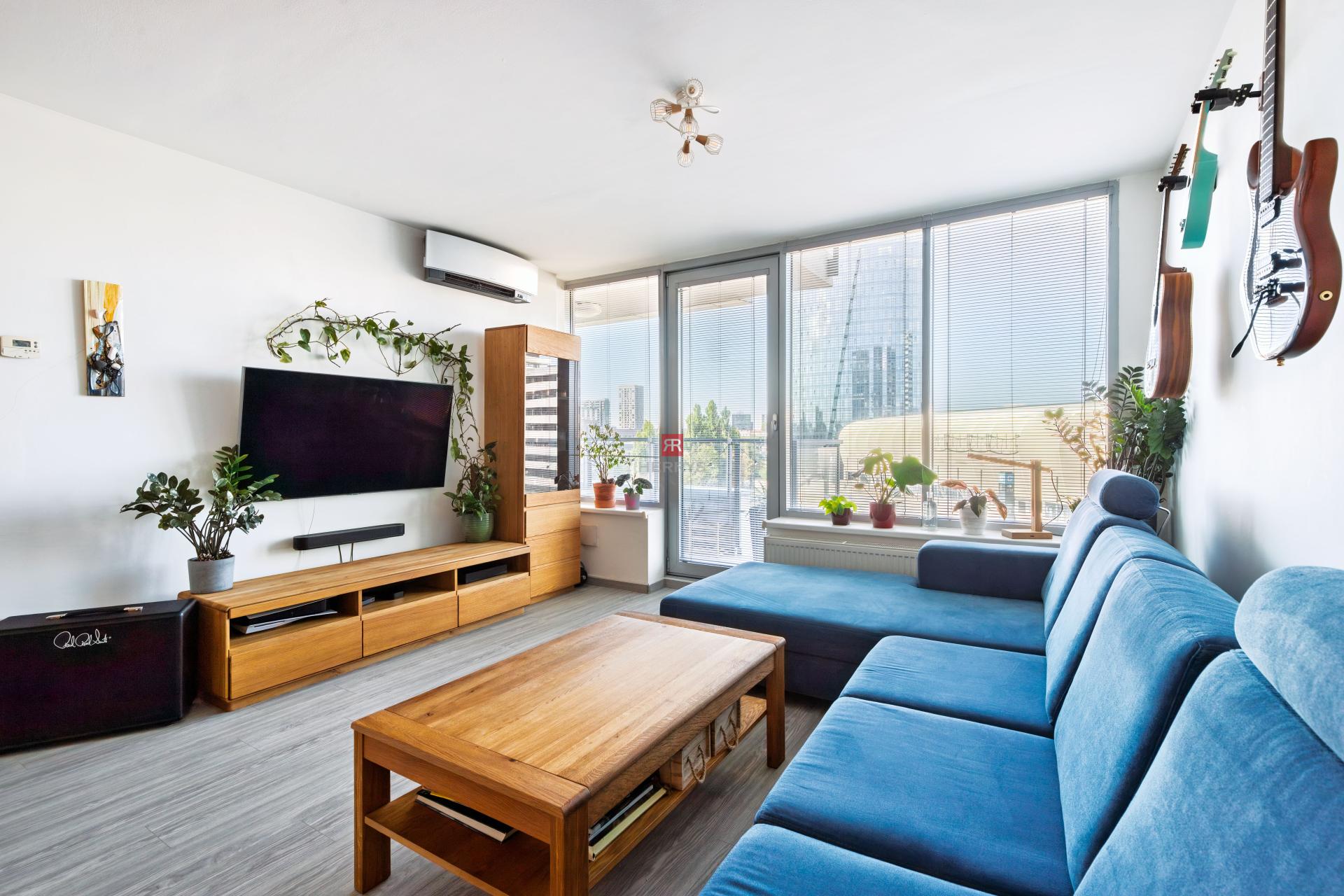 HERRYS - Spacious 3-room apartment for sale in the popular III Tower project