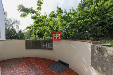 HERRYS - Unique 4-room apartment with terrace for rent in a family house in Koliba