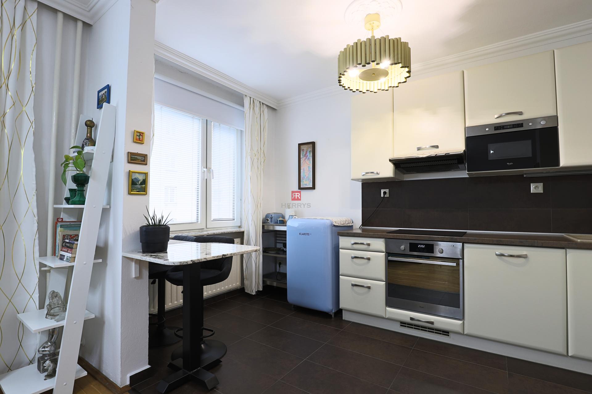HERRYS - Cozy 1-room apartment for rent in the Old Town on Palackého Street