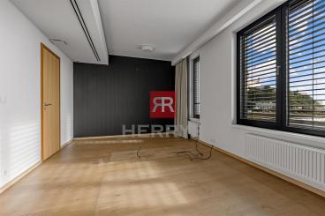 HERRYS - Na predaj: výnimočný 4-izbový mezonet s nádychom elegancie v prestížnom projekte Zuckermandel&nbsp;