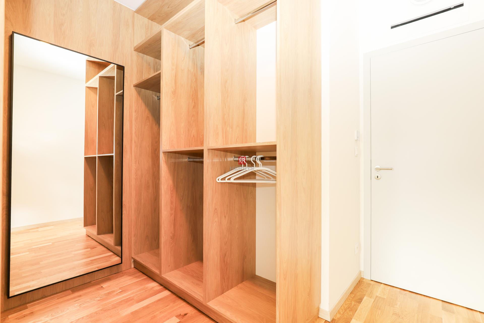 HERRYS – Na prenájom dizajnový 2-izbový byt s parkovaním v projekte Metropolis