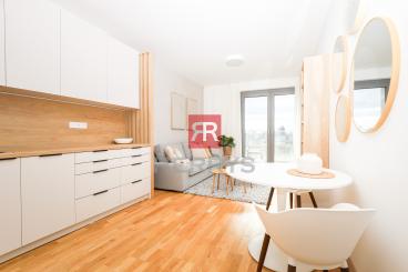 HERRYS – Na prenájom dizajnový 2-izbový byt s parkovaním v projekte Metropolis