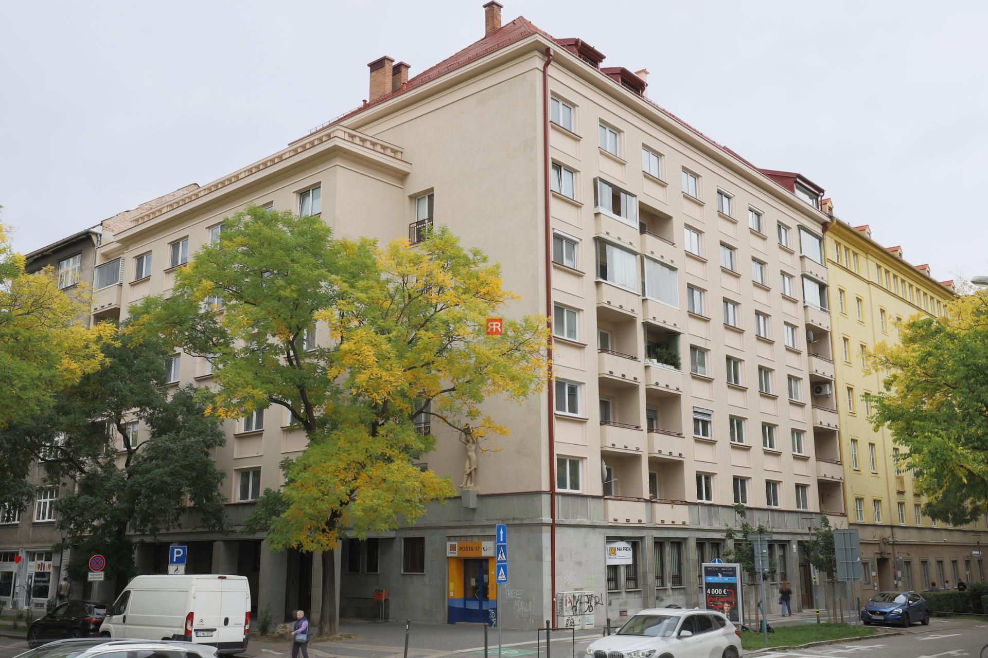 HERRYS – Na prenájom priestranný a slnečný 2-izbový byt po kompletnej rekonštrukcii v centre mesta na Blumentálskej ulici