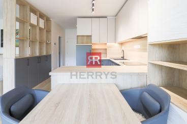 HERRYS - Na prenájom priestranný 1-izbový byt v novostavbe Pod Vinicou, BA-Nové Mesto