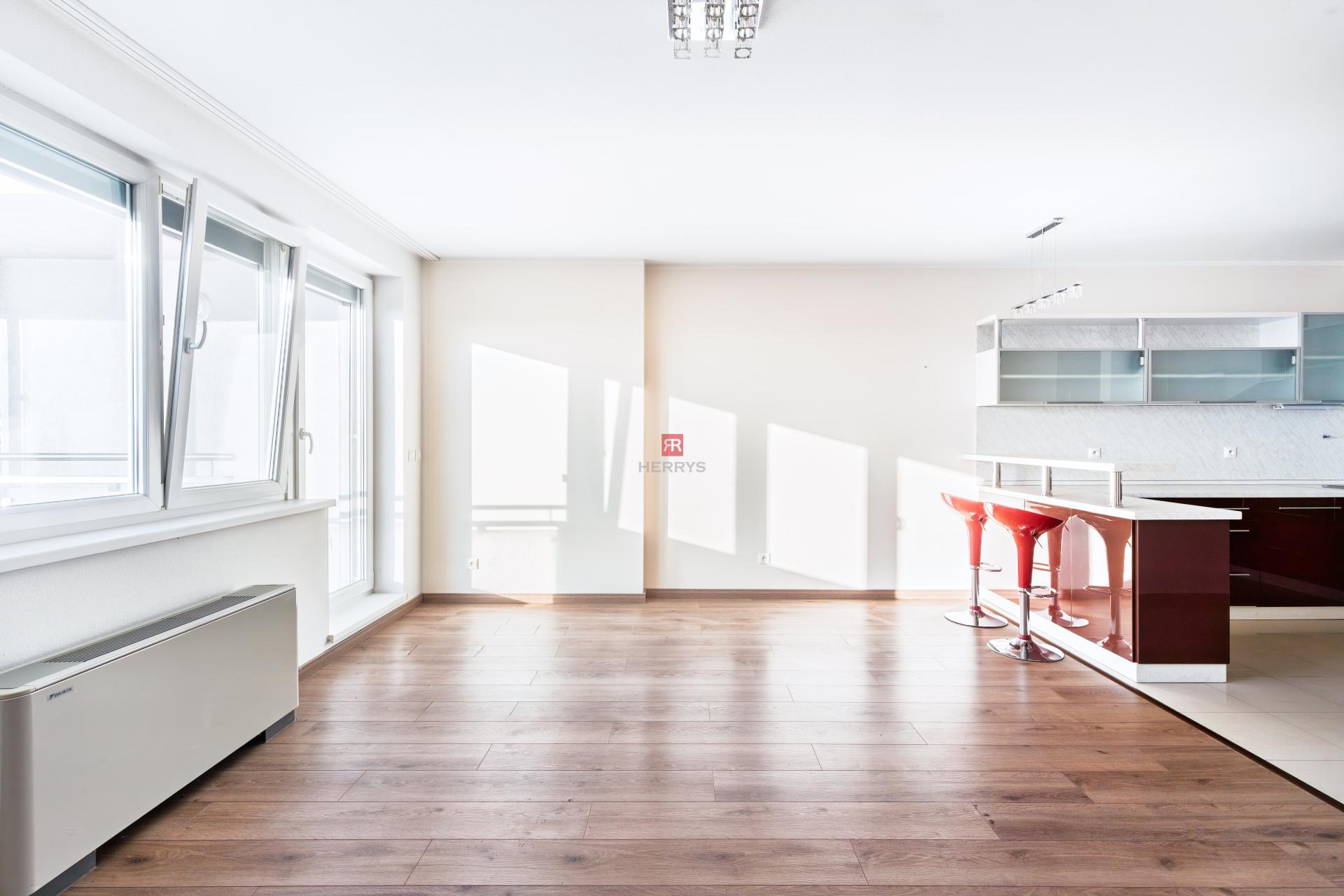 HERRYS - Na predaj priestranný 3-izbový byt na ulici Guothova, Kramáre