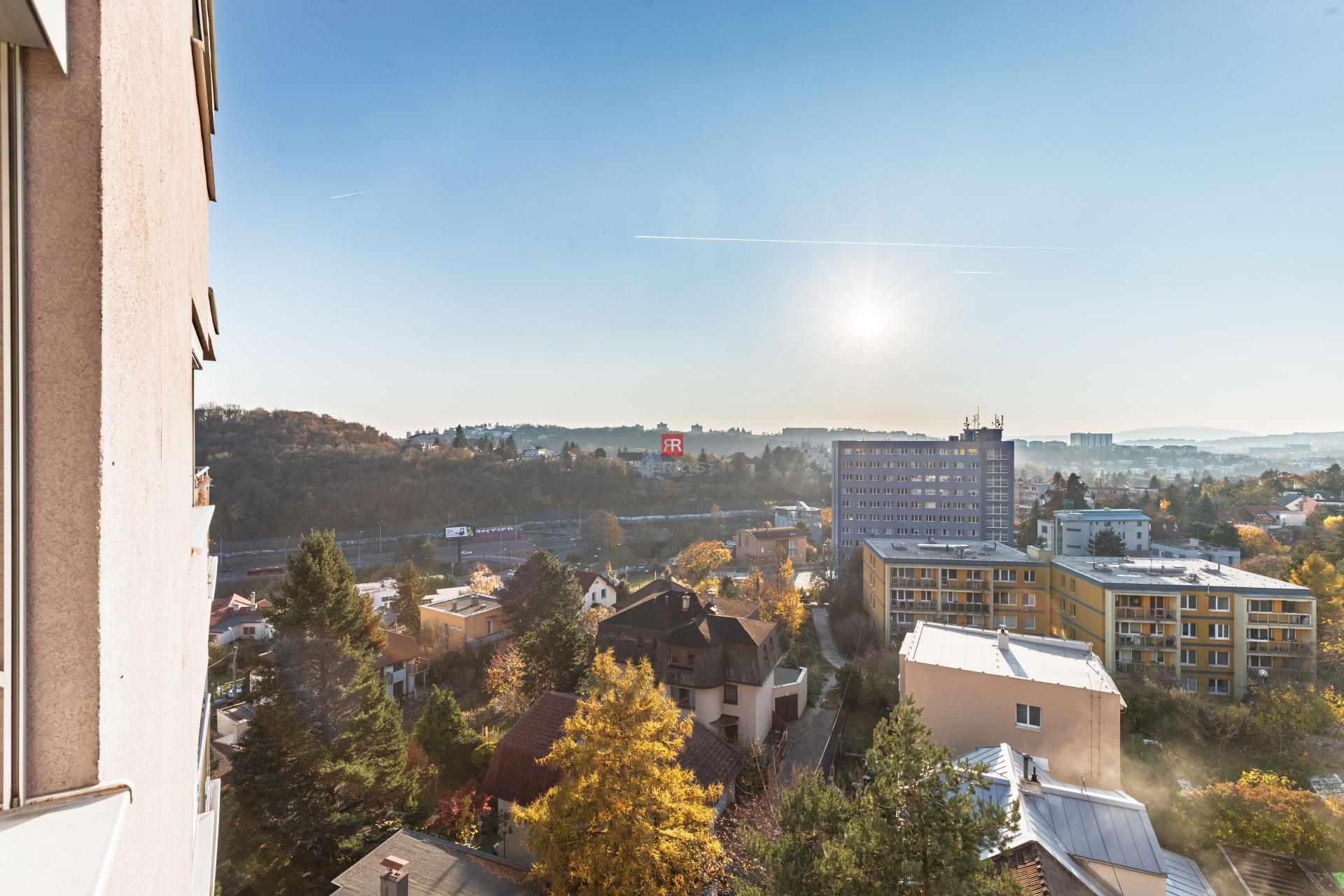 HERRYS - Na predaj priestranný 3-izbový byt na ulici Guothova, Kramáre