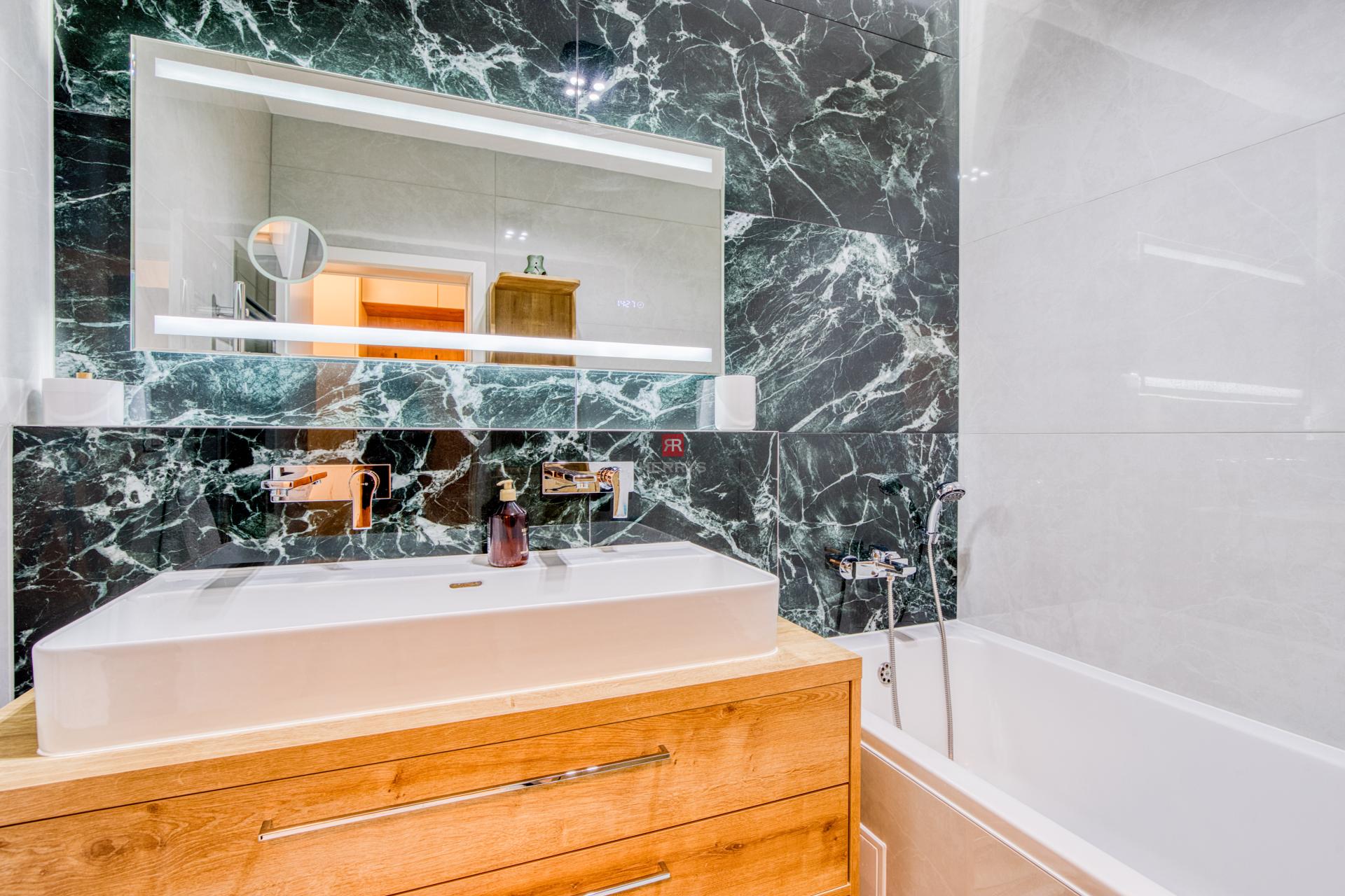 HERRYS – Spacious 2-room apartment for sale after complete renovation&nbsp;