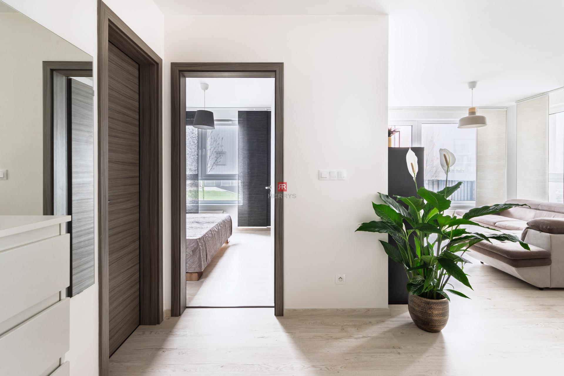 HERRYS - Fully furnished 2-room apartment for sale in a new building in Dúbravka