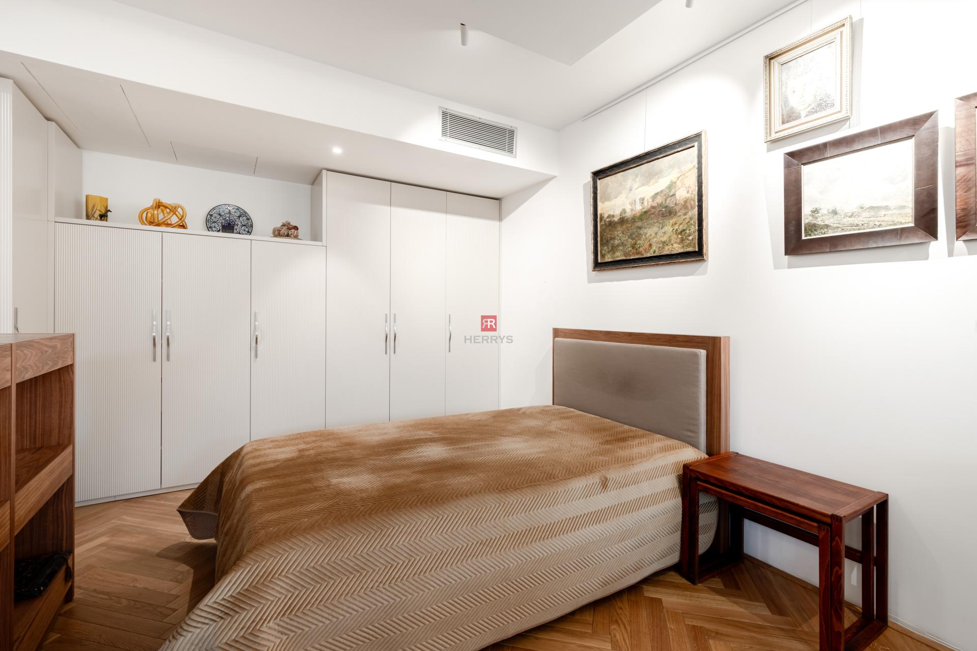 HERRYS - Na predaj krásny 1 izbový byt v Starom Meste pri Prezidentskej záhrade