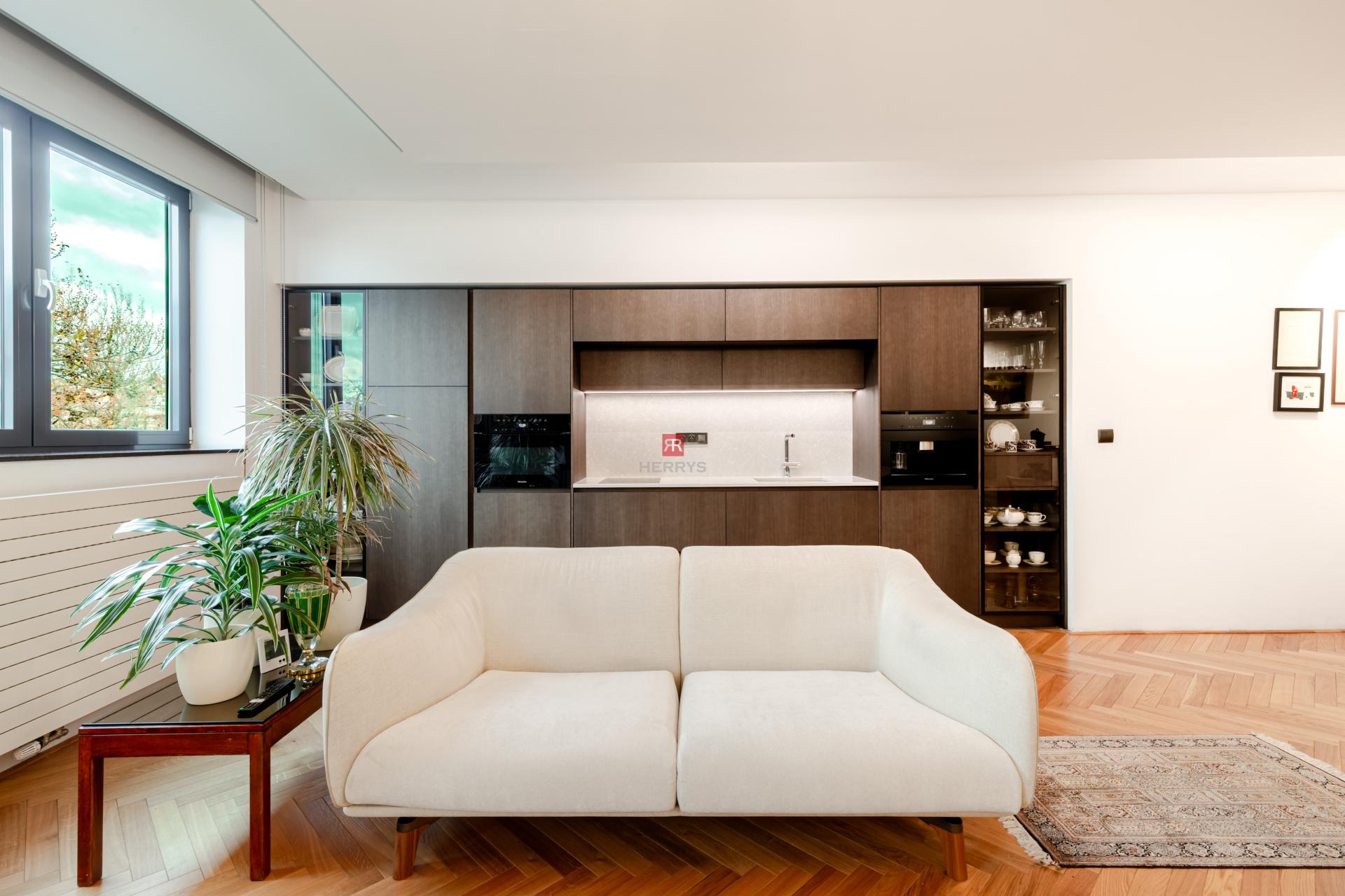 HERRYS - Na predaj krásny 1 izbový byt v Starom Meste pri Prezidentskej záhrade