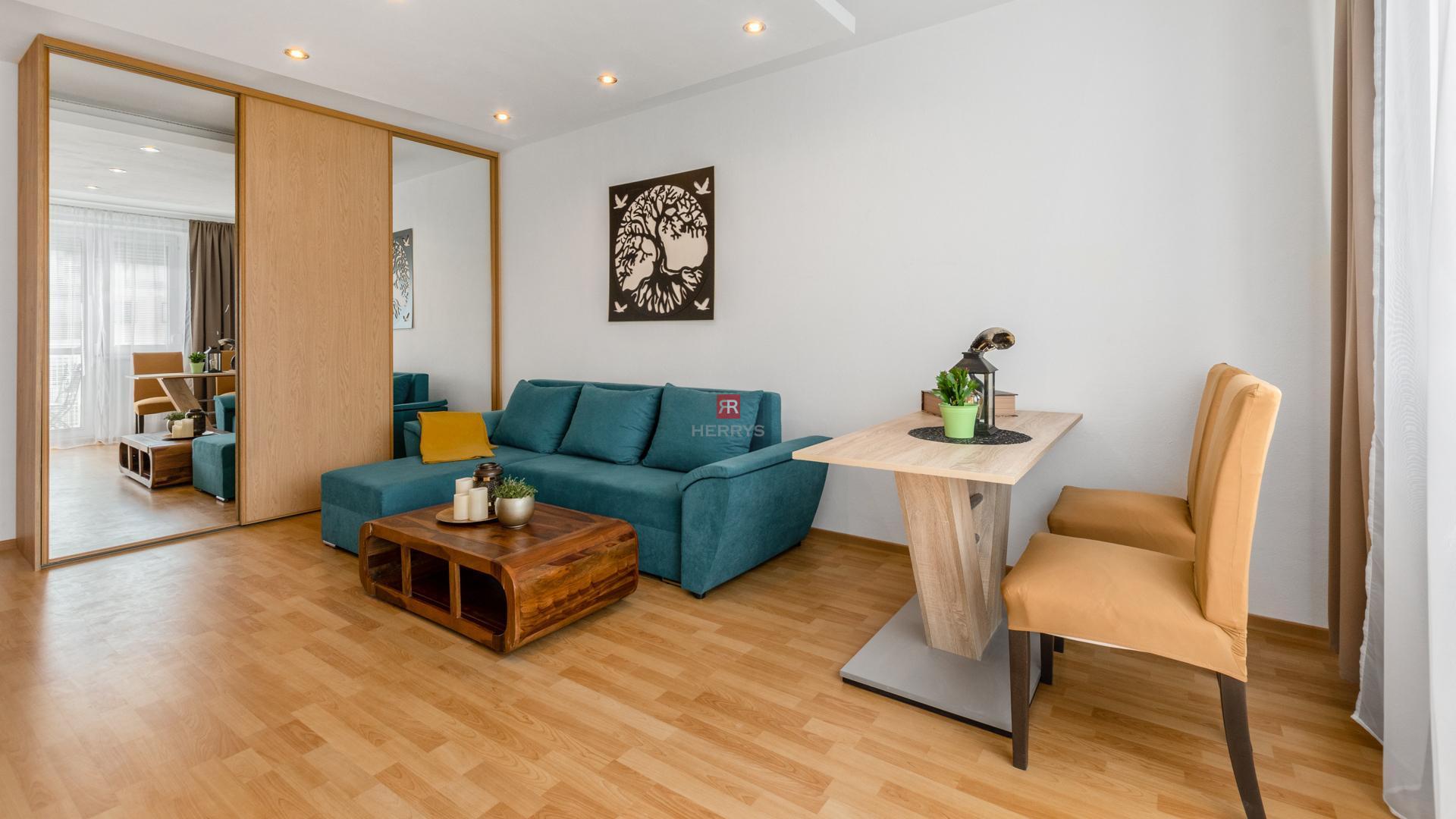 HERRYS - Na prenájom kompletne zariadený 1 izbový byt s balkónom v Devínskej Novej Vsi