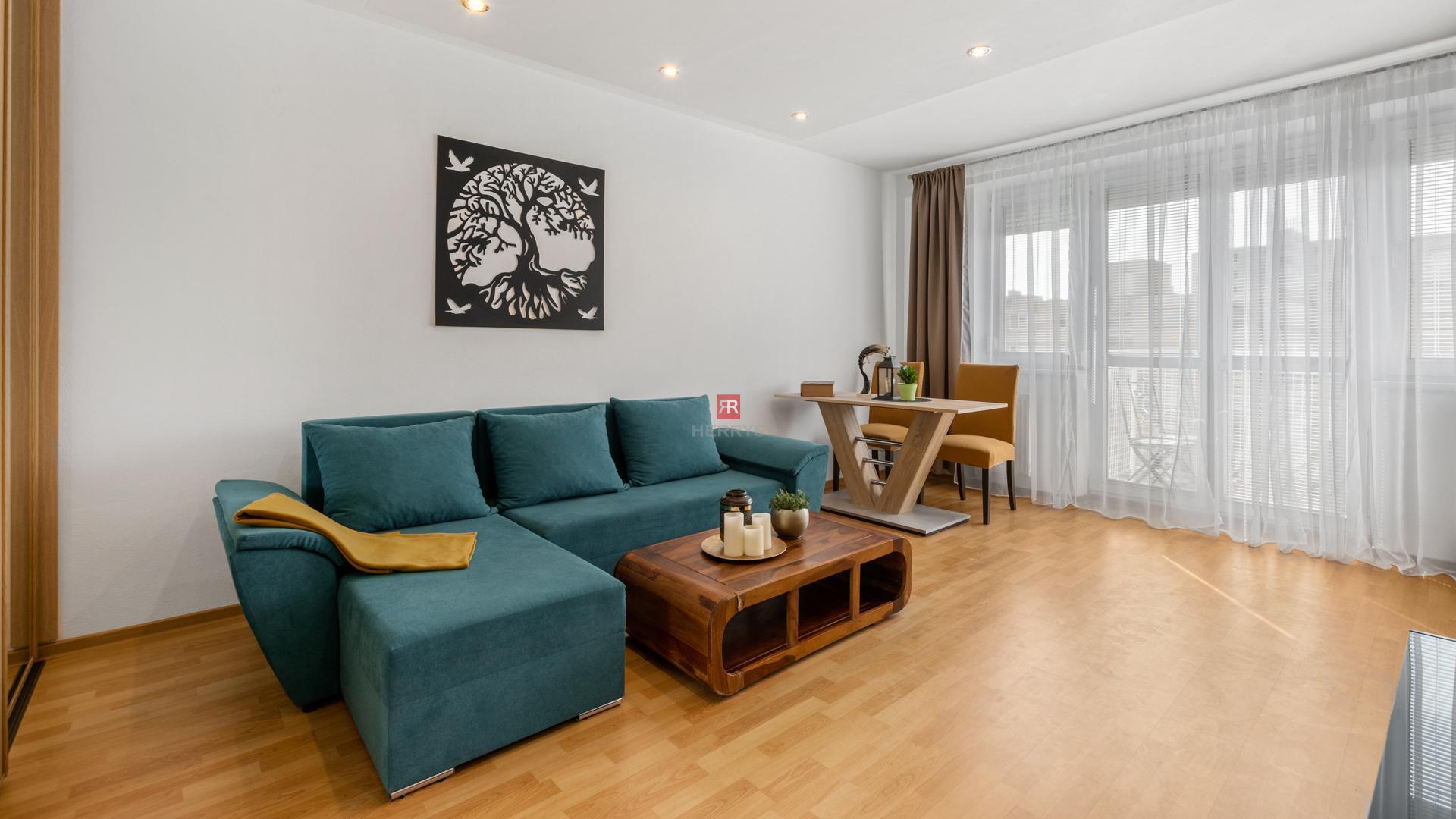 HERRYS - Na prenájom kompletne zariadený 1 izbový byt s balkónom v Devínskej Novej Vsi