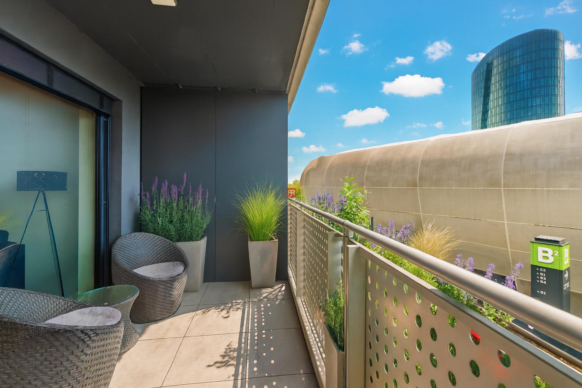 HERRYS - For sale, 2-room apartment with a spacious loggia in the Tehelné pole project.