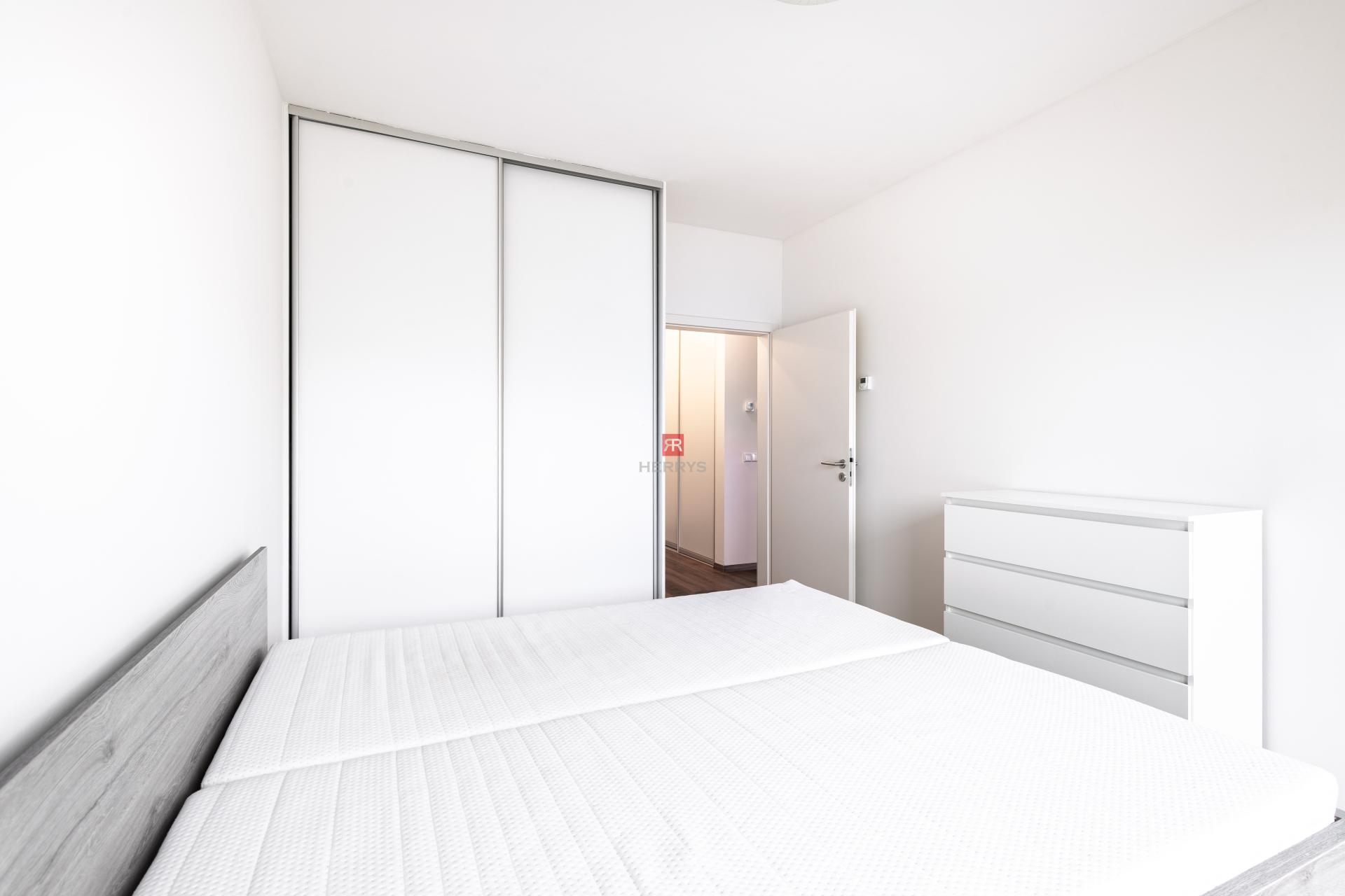 HERRYS - For sale, 2-room apartment with a spacious loggia in the Tehelné pole project.