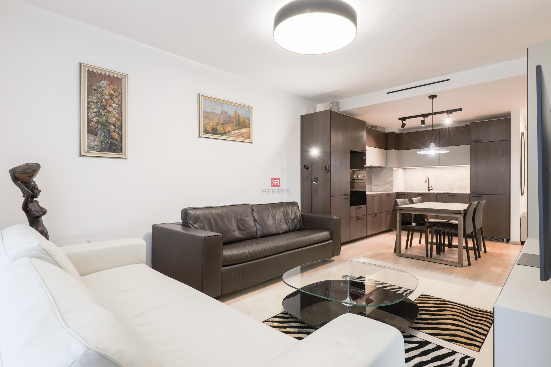 HERRYS - For rent luxurious 2-bedroom fully furnished apartment in the Vydrica project