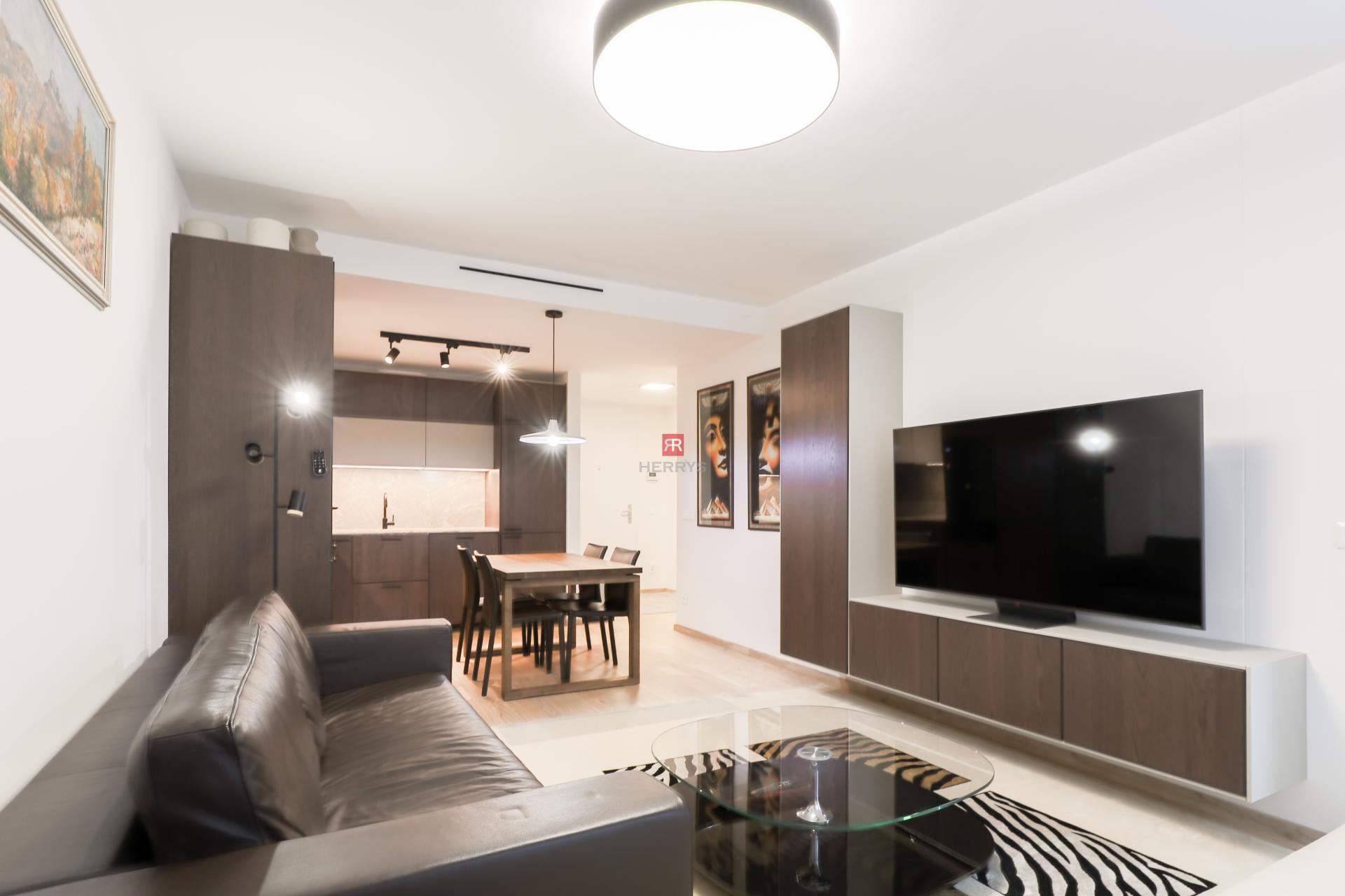 HERRYS - For rent luxurious 2-bedroom fully furnished apartment in the Vydrica project