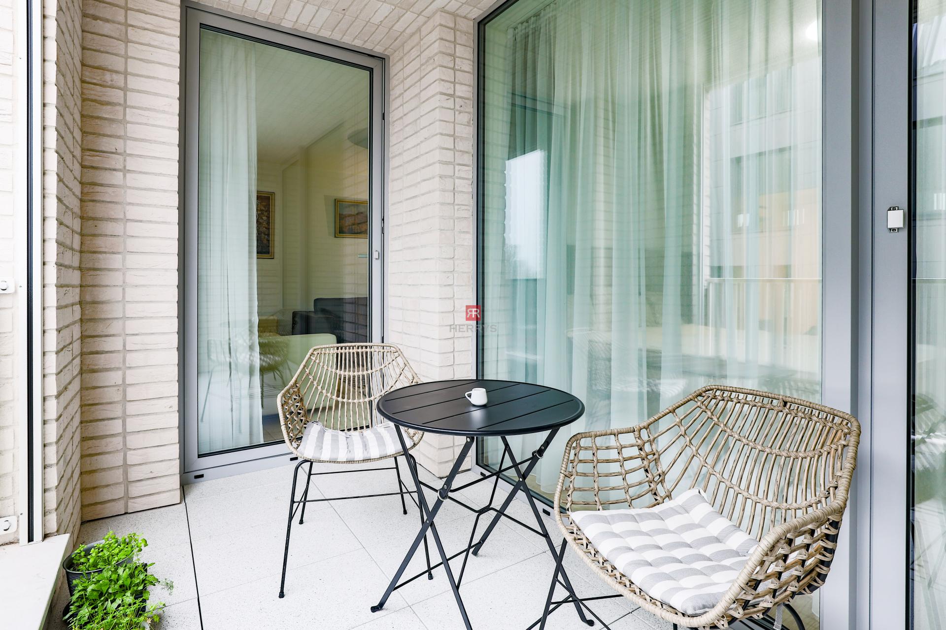 HERRYS - For rent luxurious 2-bedroom fully furnished apartment in the Vydrica project