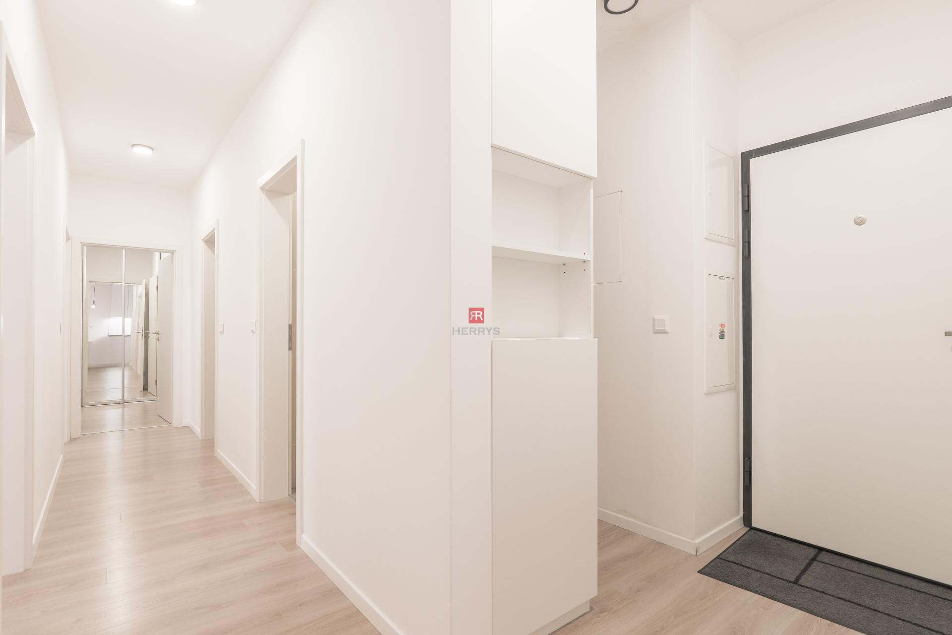 HERRYS - For rent beautiful 4-room furnished apartment in a new building in Slnečnice