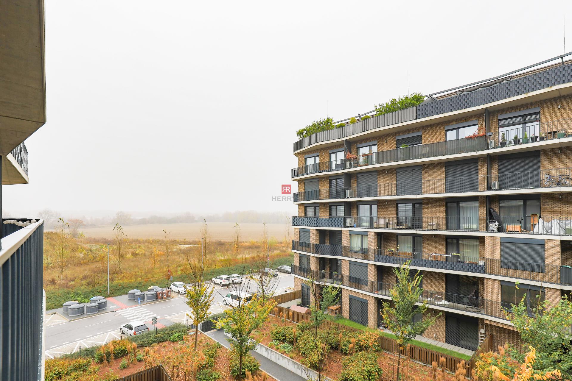 HERRYS - For rent beautiful 4-room furnished apartment in a new building in Slnečnice