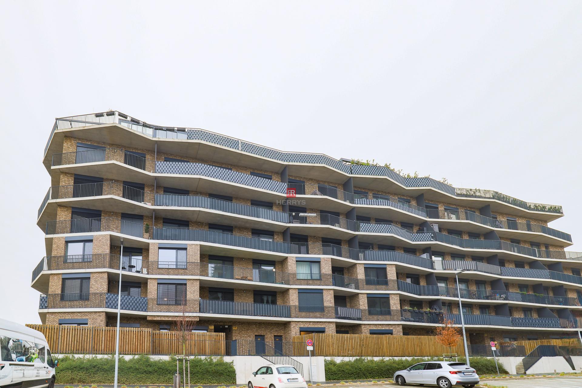 HERRYS - For rent beautiful 4-room furnished apartment in a new building in Slnečnice