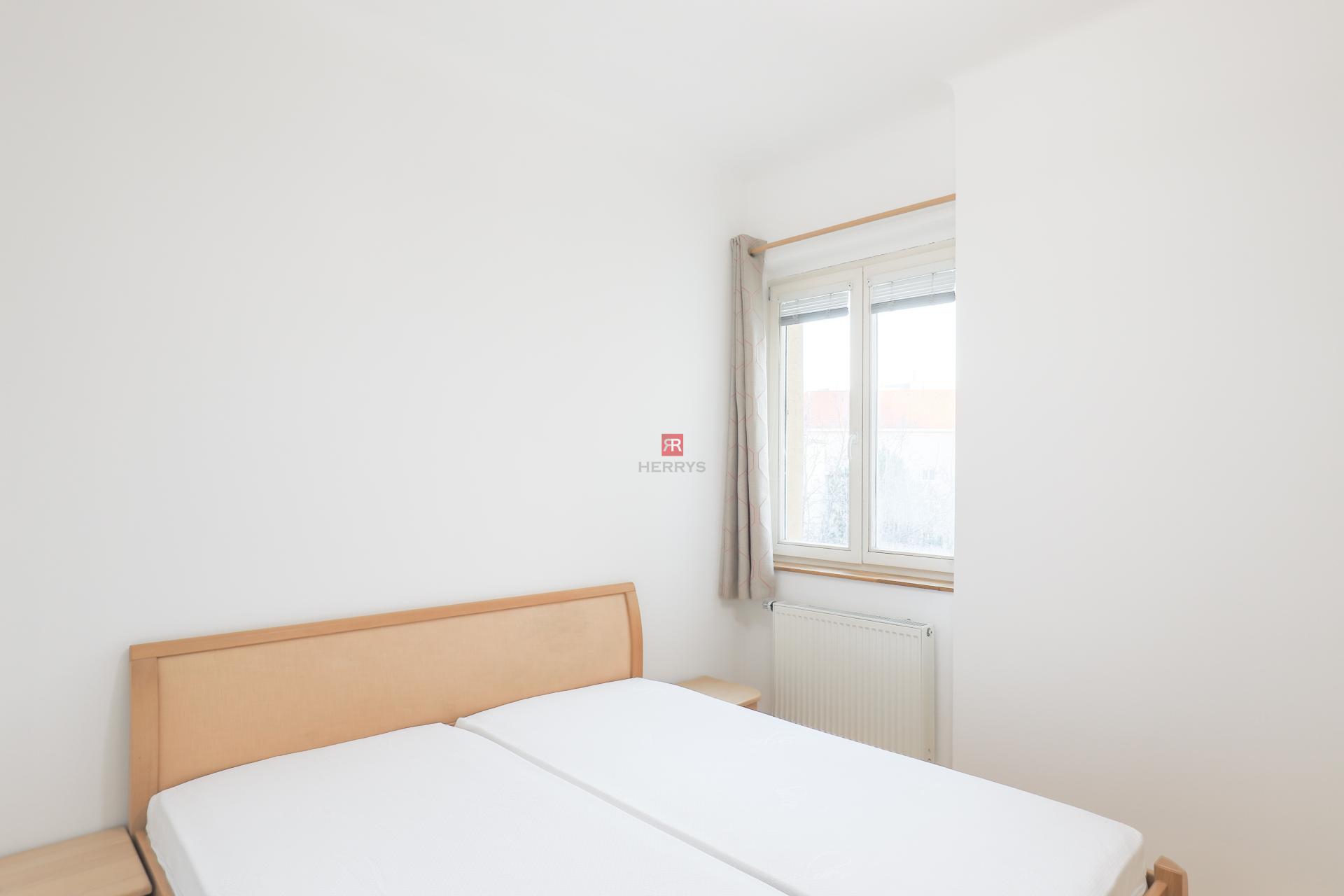 HERRYS – 3-Bedroom Apartment with Two Balconies for Rent in the City Center&nbsp;