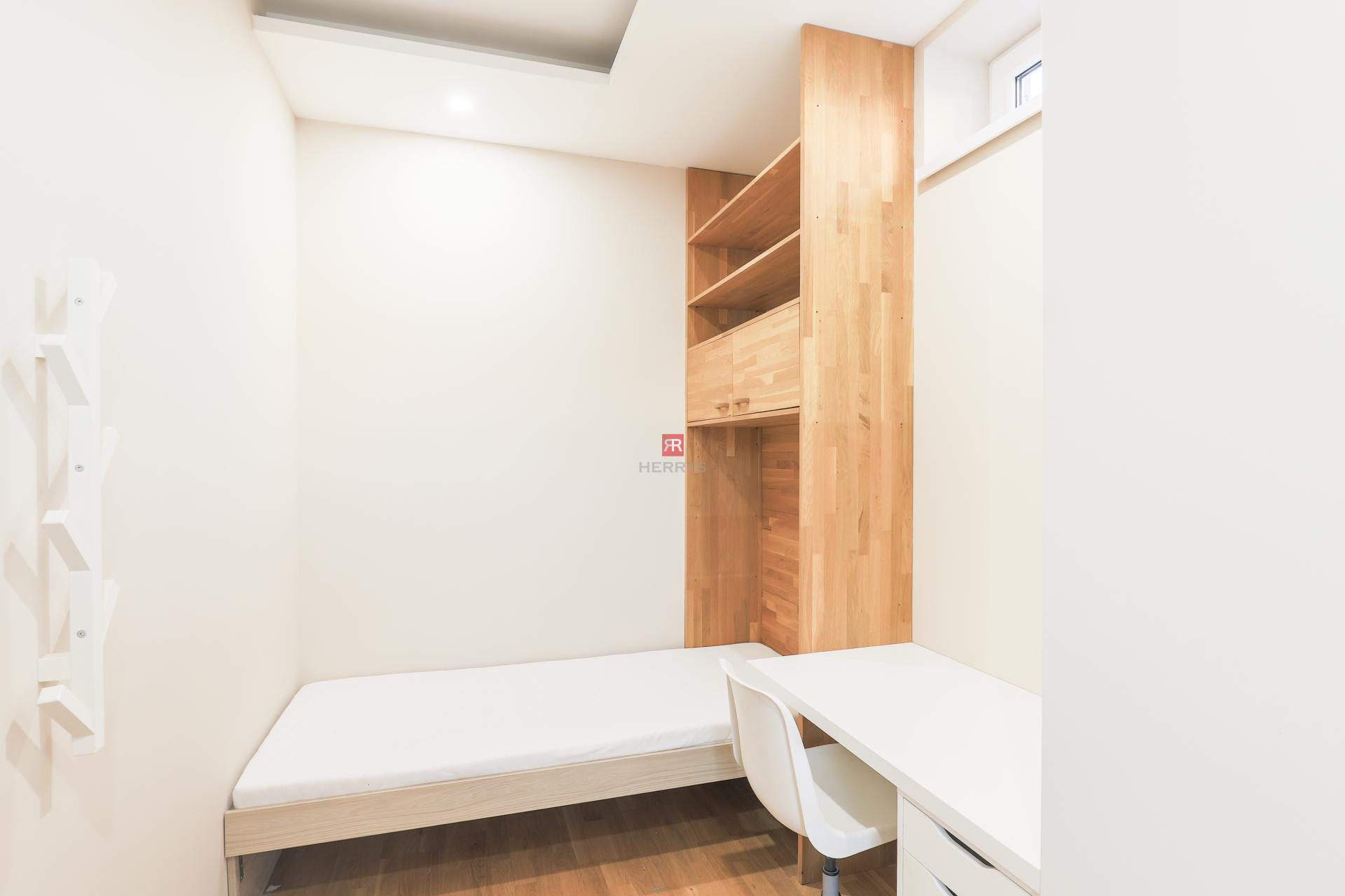 HERRYS – 3-Bedroom Apartment with Two Balconies for Rent in the City Center&nbsp;