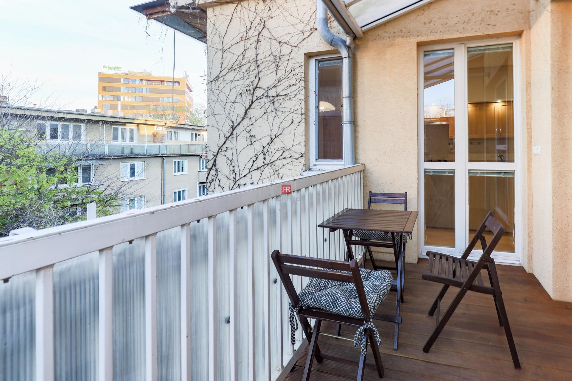 HERRYS – 3-Bedroom Apartment with Two Balconies for Rent in the City Center&nbsp;