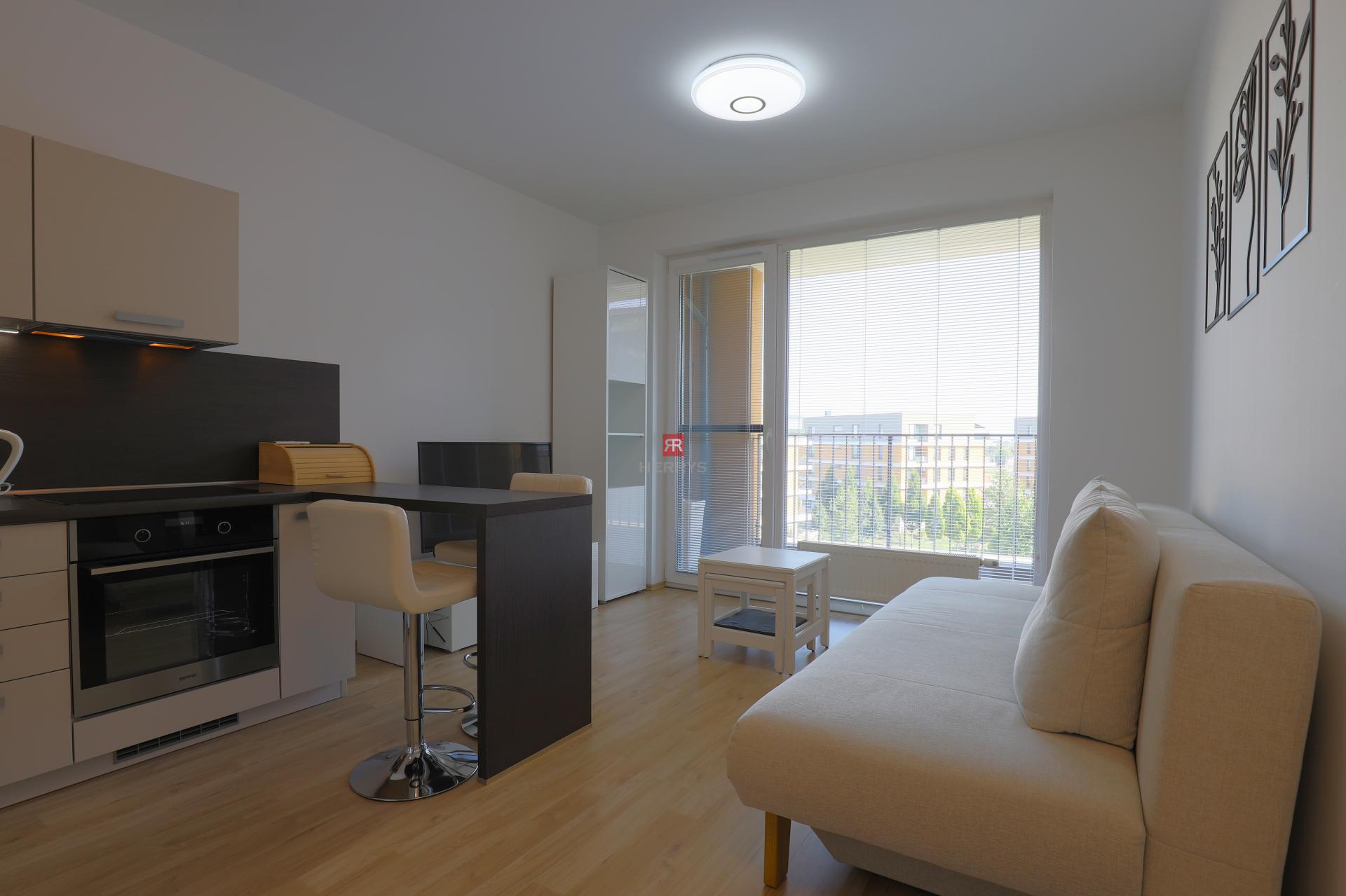 HERRYS - Na prenájom kompletne zariadená garsónka v Novom Ružinove