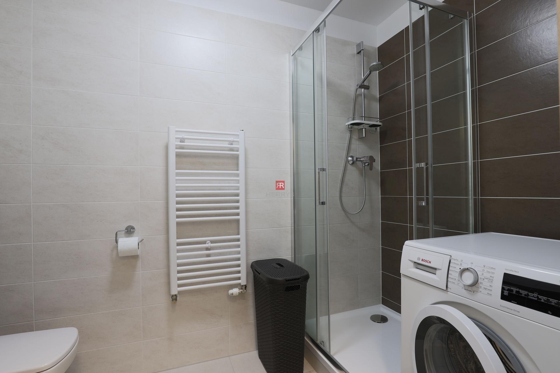 HERRYS - Na prenájom kompletne zariadená garsónka v Novom Ružinove