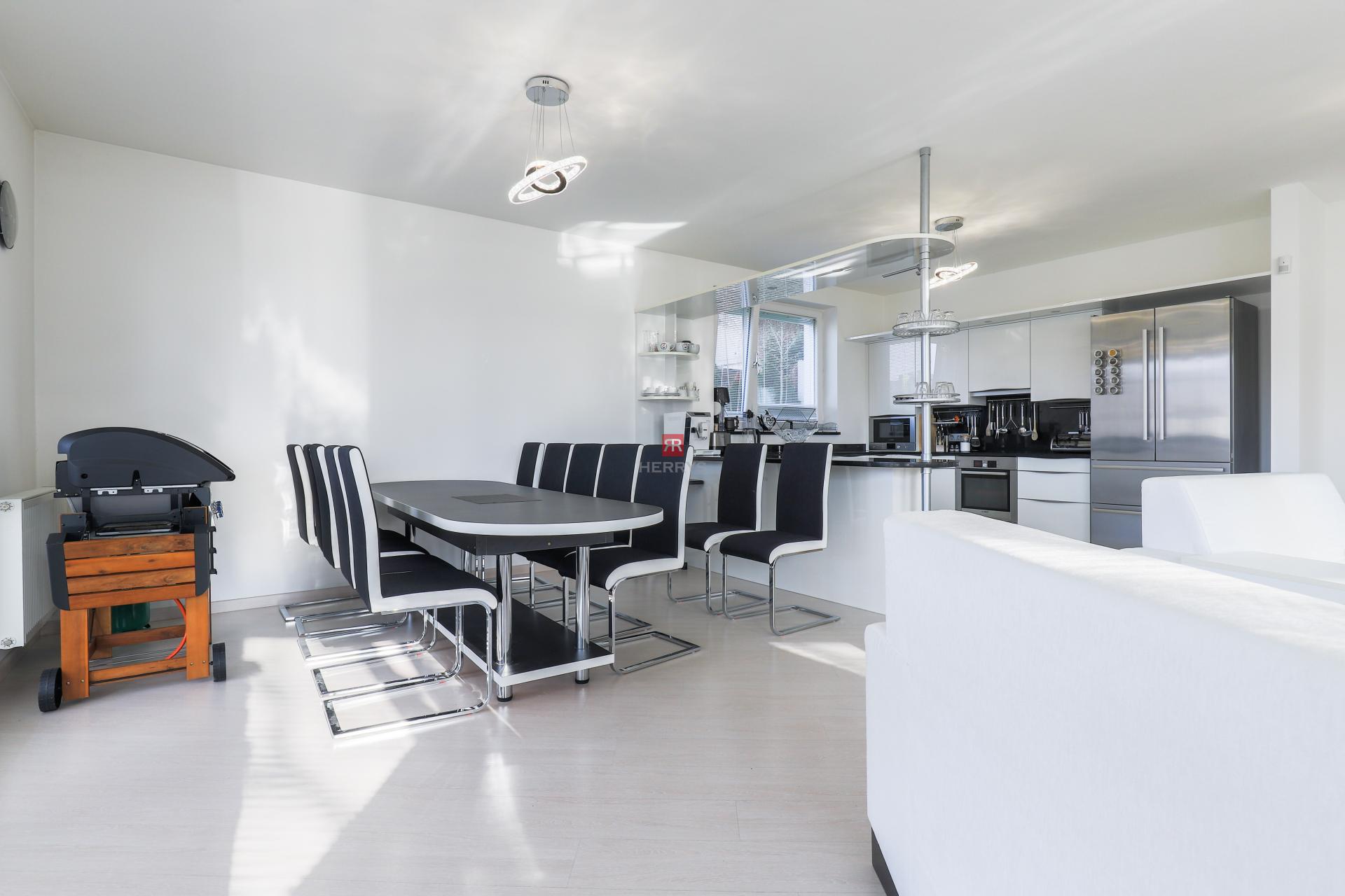 HERRYS - Na prenájom priestranný 5-izbový byt v novostavbe na Starých Gruntoch&nbsp;