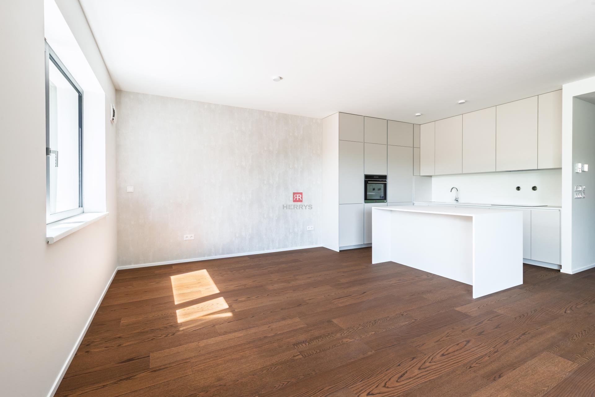 HERRYS – Na predaj 3-izbový apartmán s možnosťou zmeny na 4-izbový, projekt K Železnej studienke