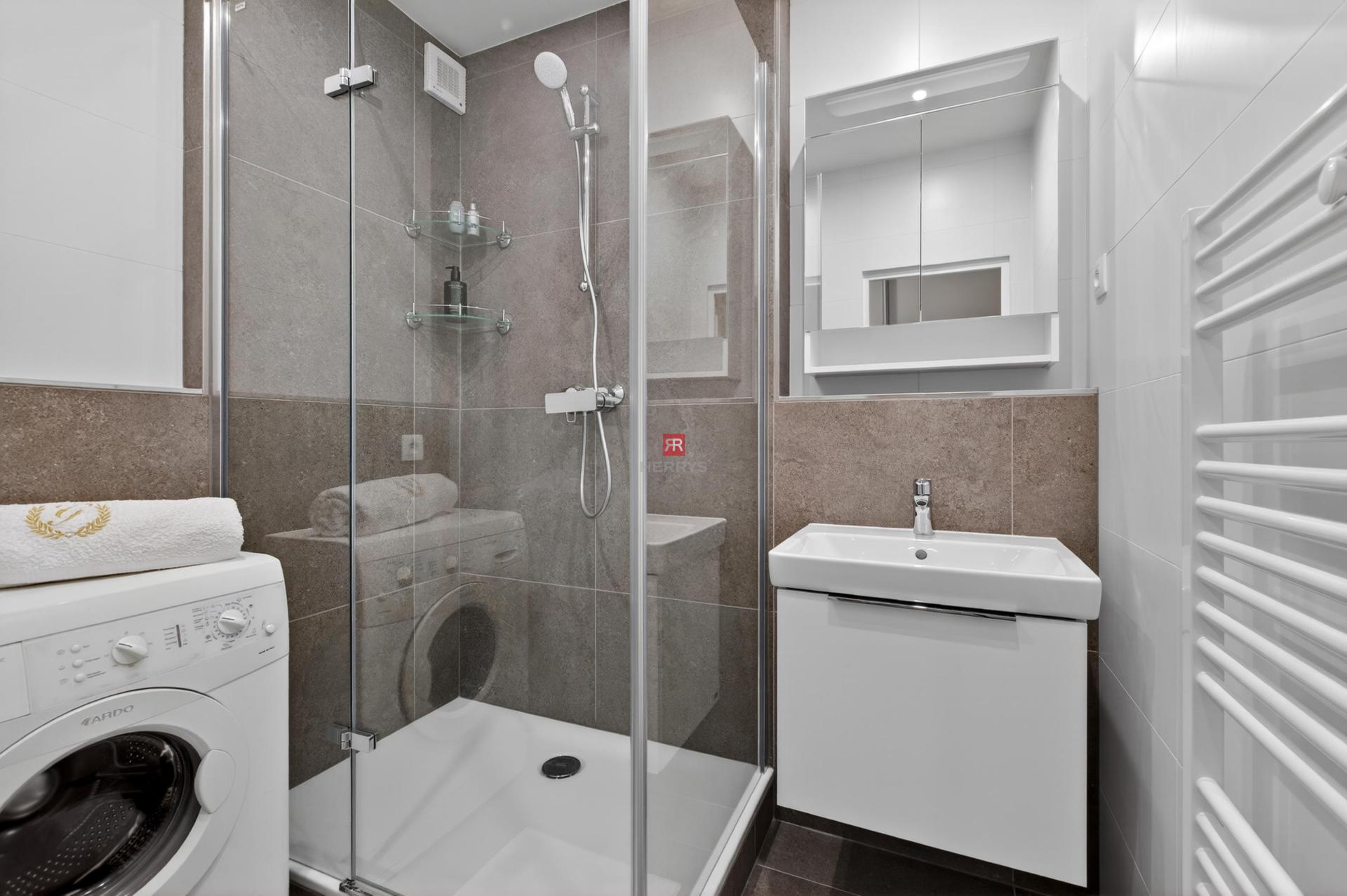 HERRYS - Na predaj 2-izbový byt v blízkosti Račianskeho mýta po kompletnej rekonštrukcii