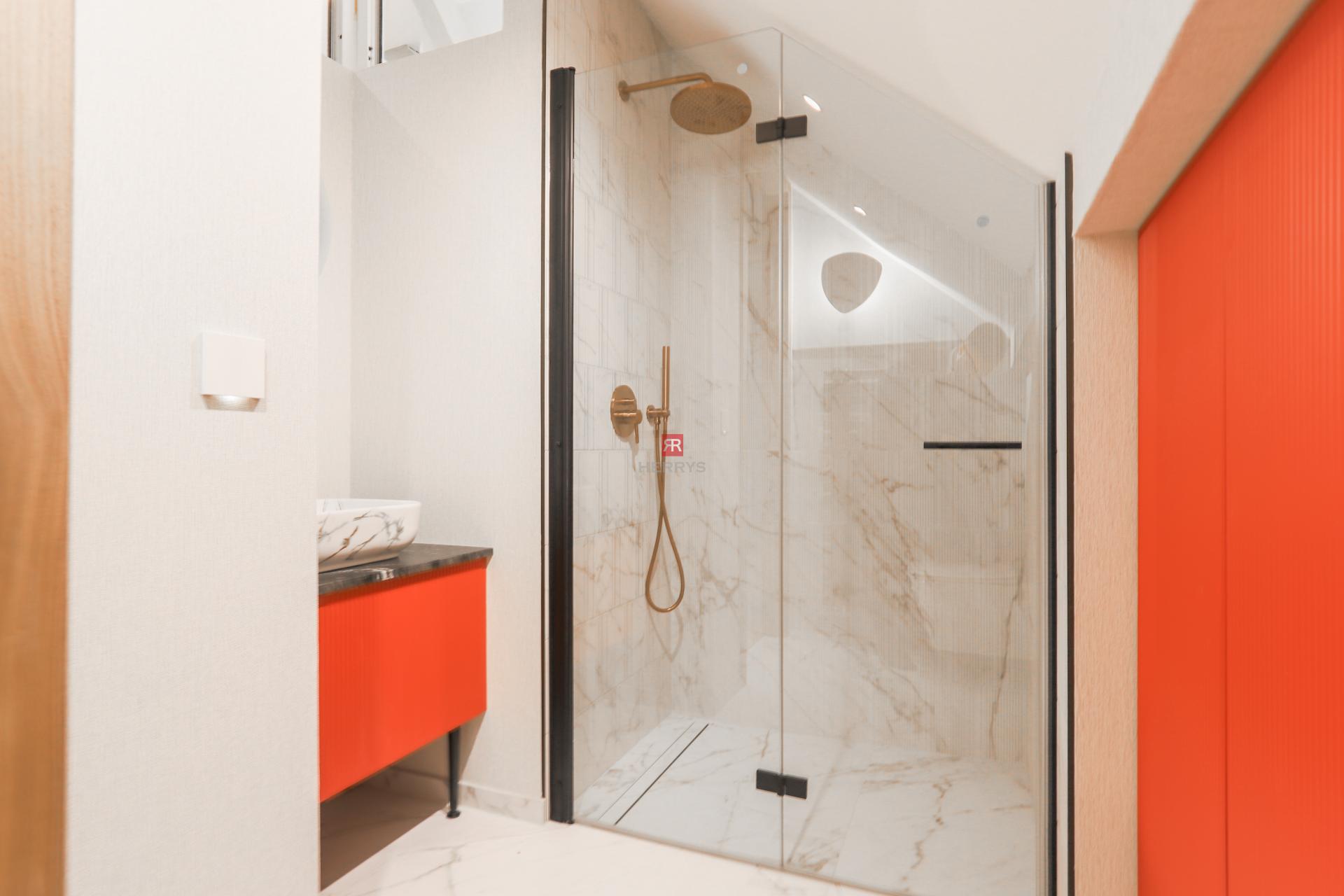 HERRYS - Na prenájom luxusný úplne nový 4-izbový kompletne zariadený byt na ulici Palisády