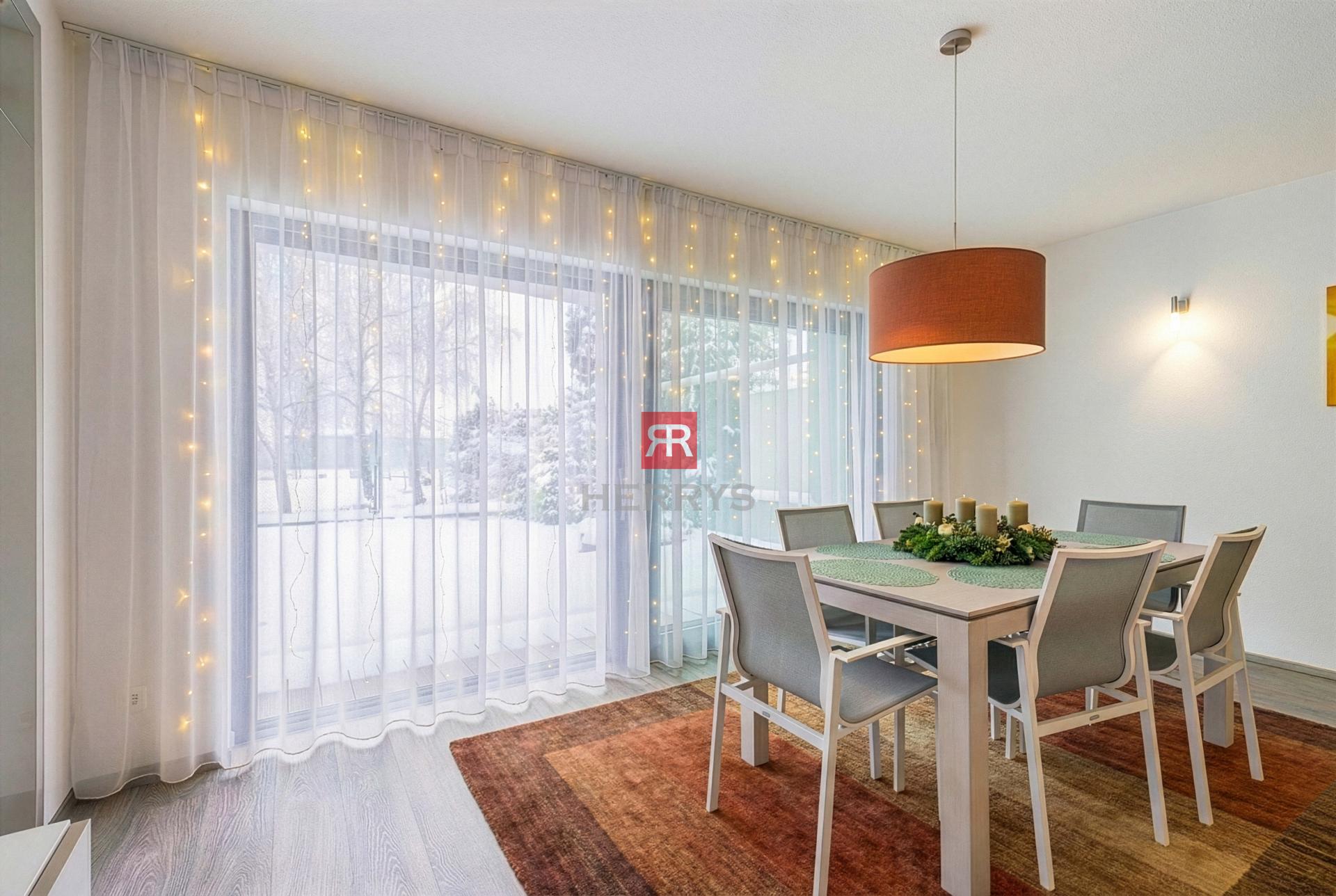 HERRYS - Na predaj exkluzívny rekreačný dom s vlastnou plážou v lokalite jazero Nové Košariská