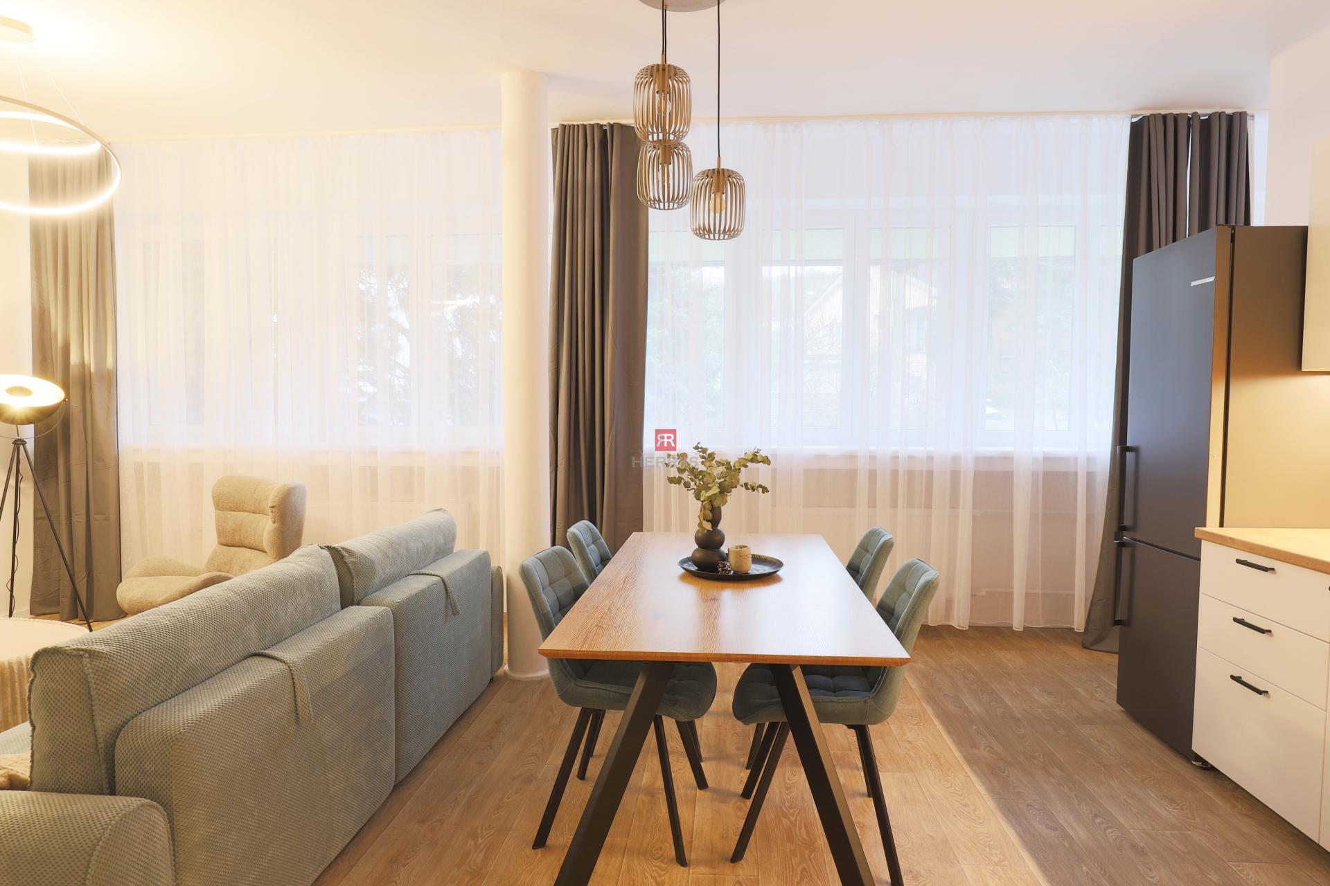 HERRYS – Na prenájom luxusný 2-izbový byt pri Horskom parku so záhradou a bazénom&nbsp;