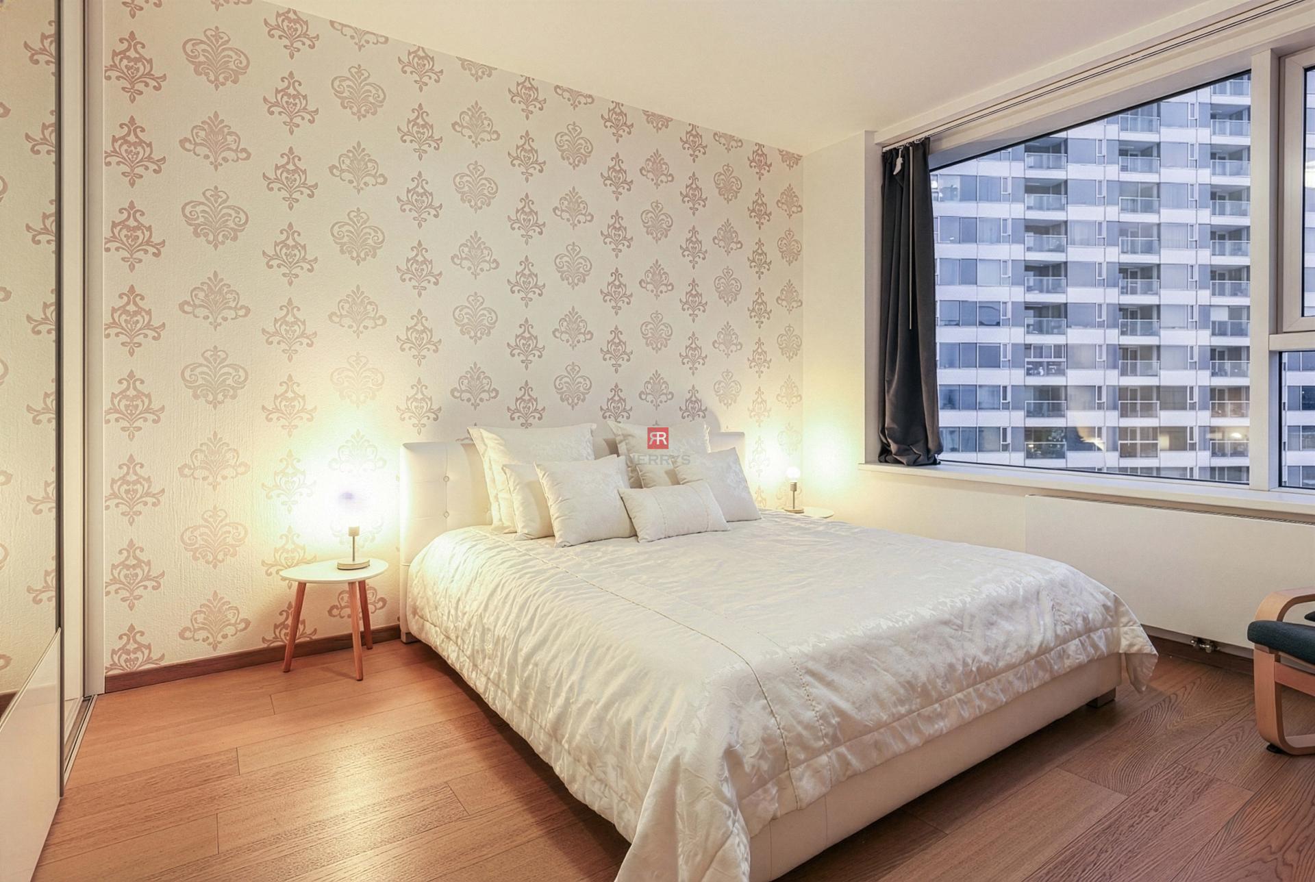 HERRYS - Sunny 3-room apartment for rent with parking space Panorama city