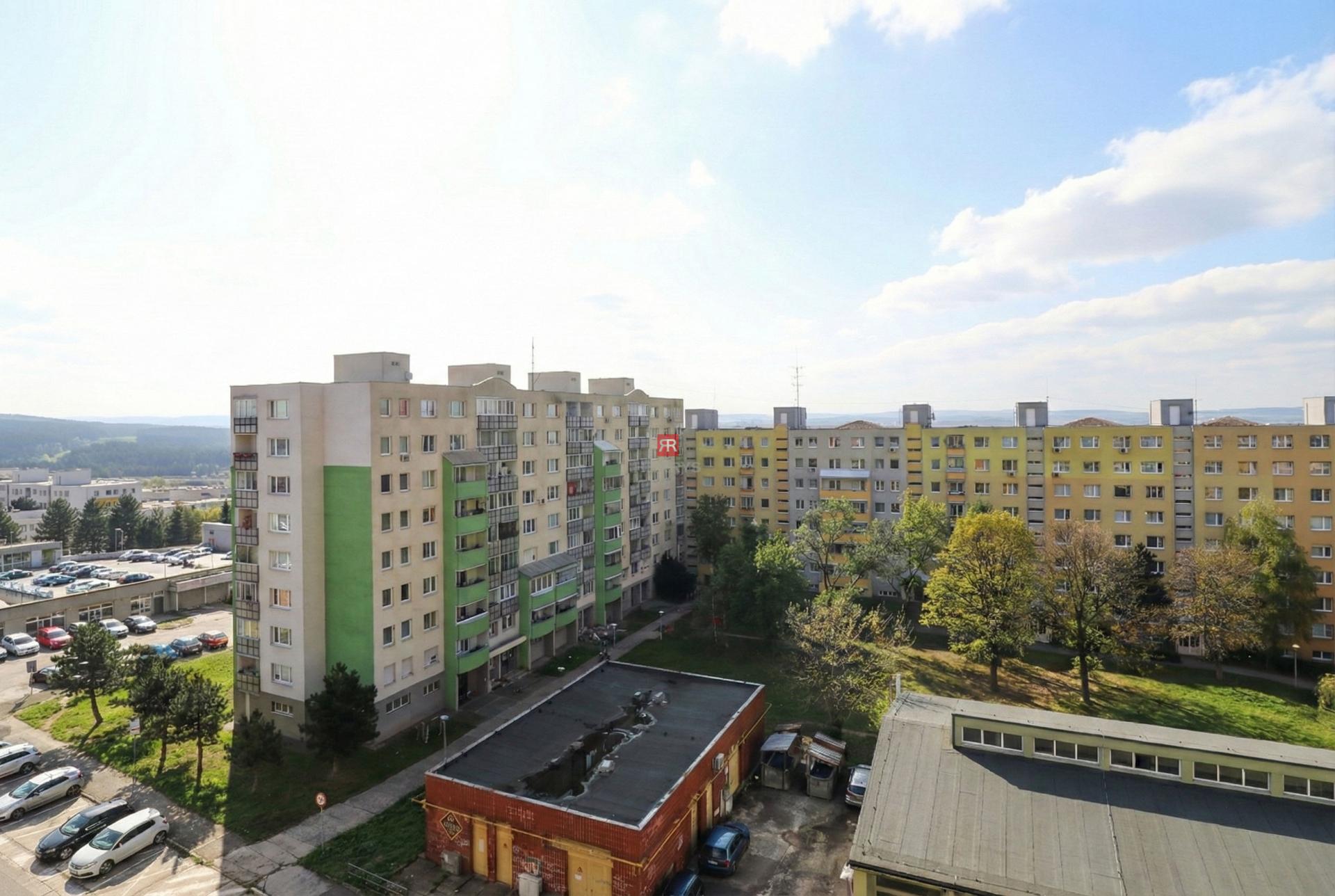 HERRYS - Fully furnished 3-room apartment for rent in Karlova Ves