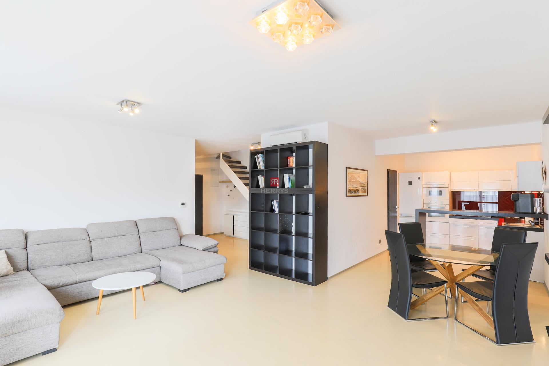 HERRYS - 4-room fully furnished apartment for rent in Ružinov