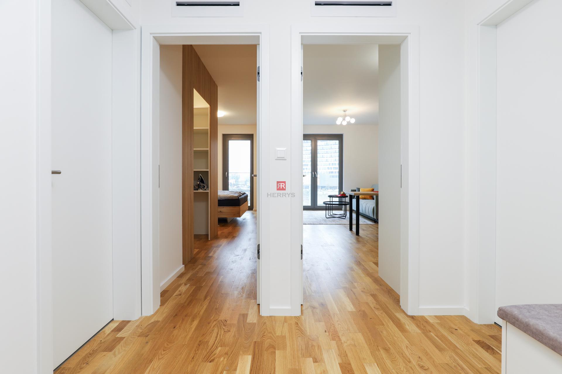 HERRYS - Na prenájom krásny 2-izbový, úplne nový byt v komplexe METROPOLIS