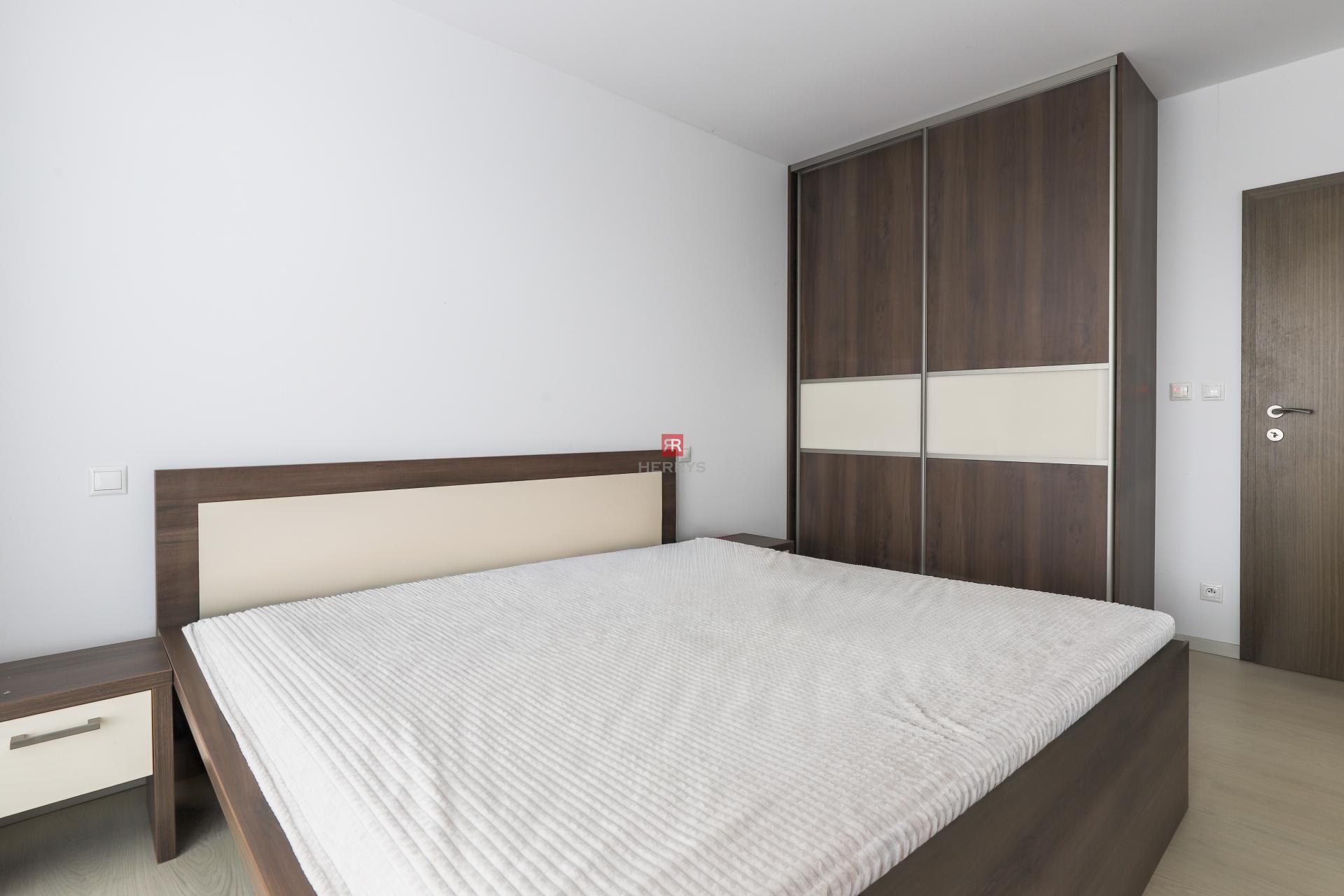 HERRYS - Spacious 3-room apartment with terrace for rent in Rovinka