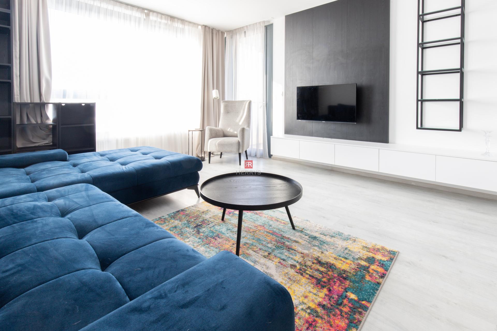 HERRYS - 3-room apartment for rent in CityPark with a beautiful view of the city, Ružinov