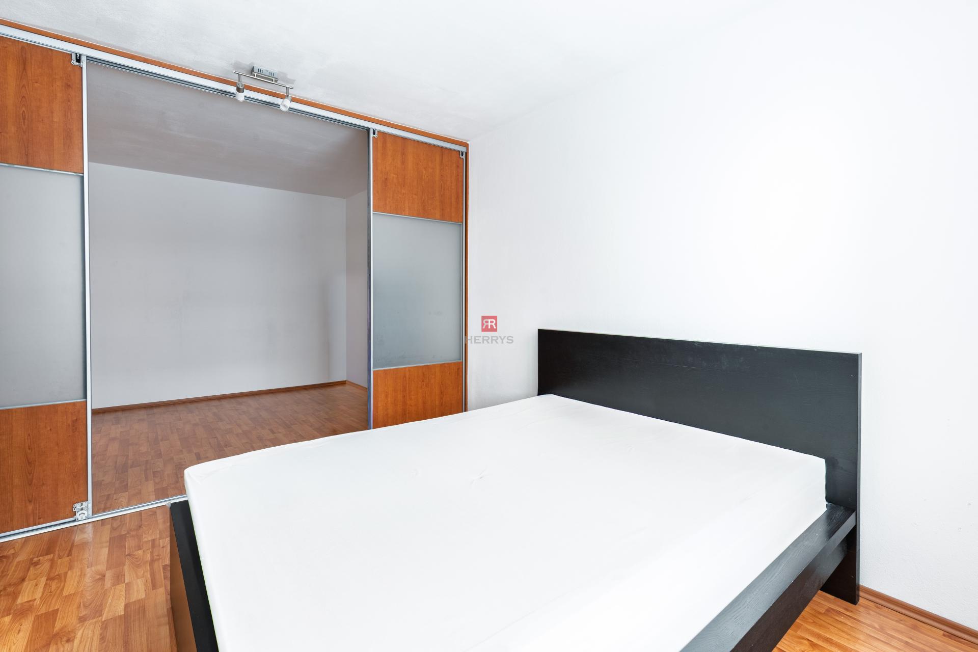 HERRYS – Spacious 2-room apartment with great potential in Trnávka