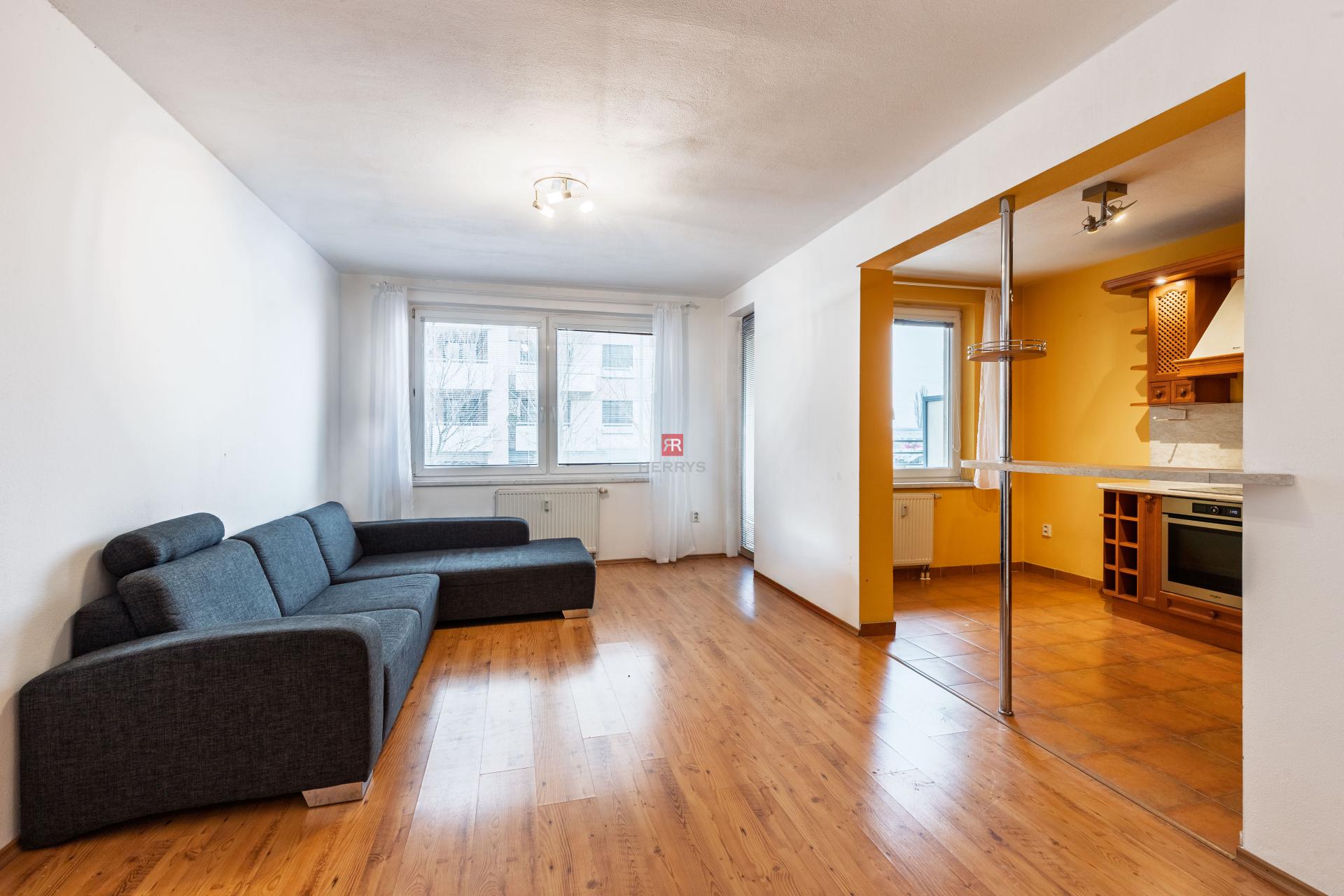 HERRYS – Spacious 2-room apartment with great potential in Trnávka
