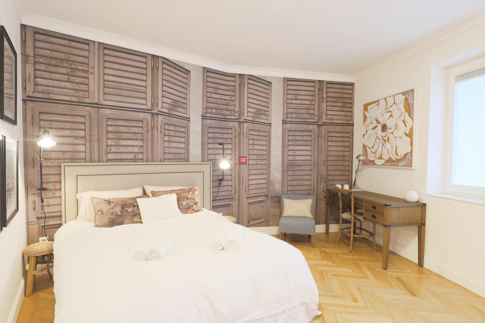 HERRYS – Na prenájom luxusný 3-izbový byt s balkónom a klimatizáciou v centre Bratislavy