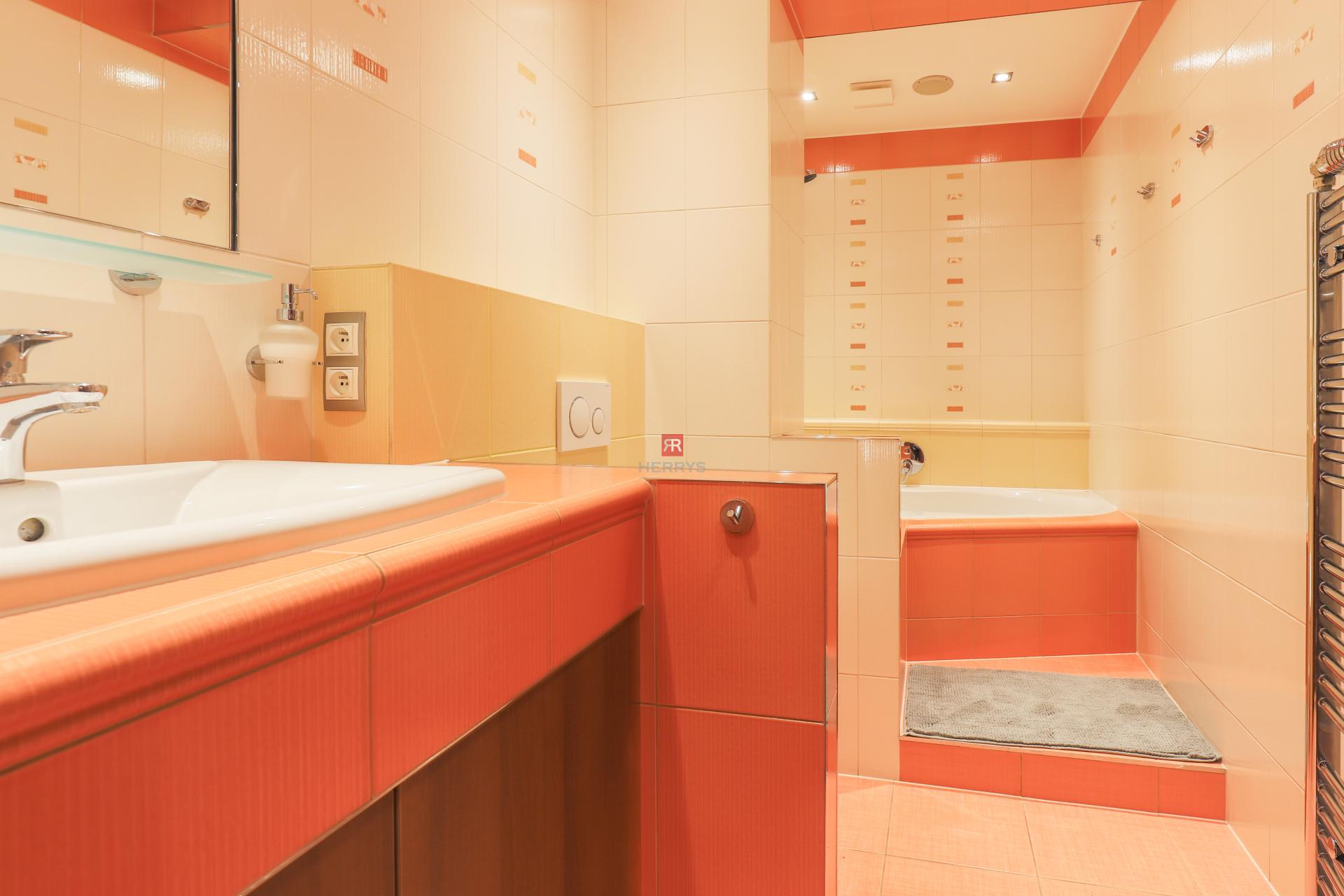 HERRYS - Completely renovated 2-room apartment with balcony for rent in Nové Mesto