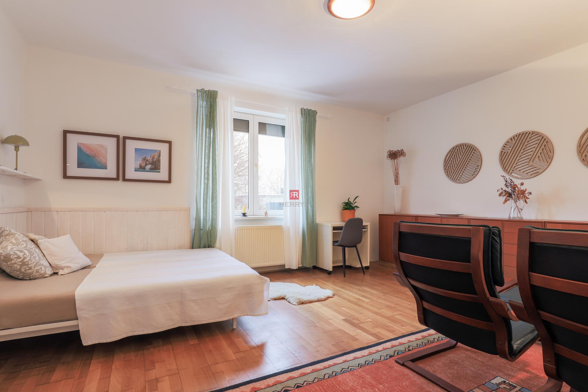 HERRYS - Cozy 2-room apartment for rent in a family house in Kramáre