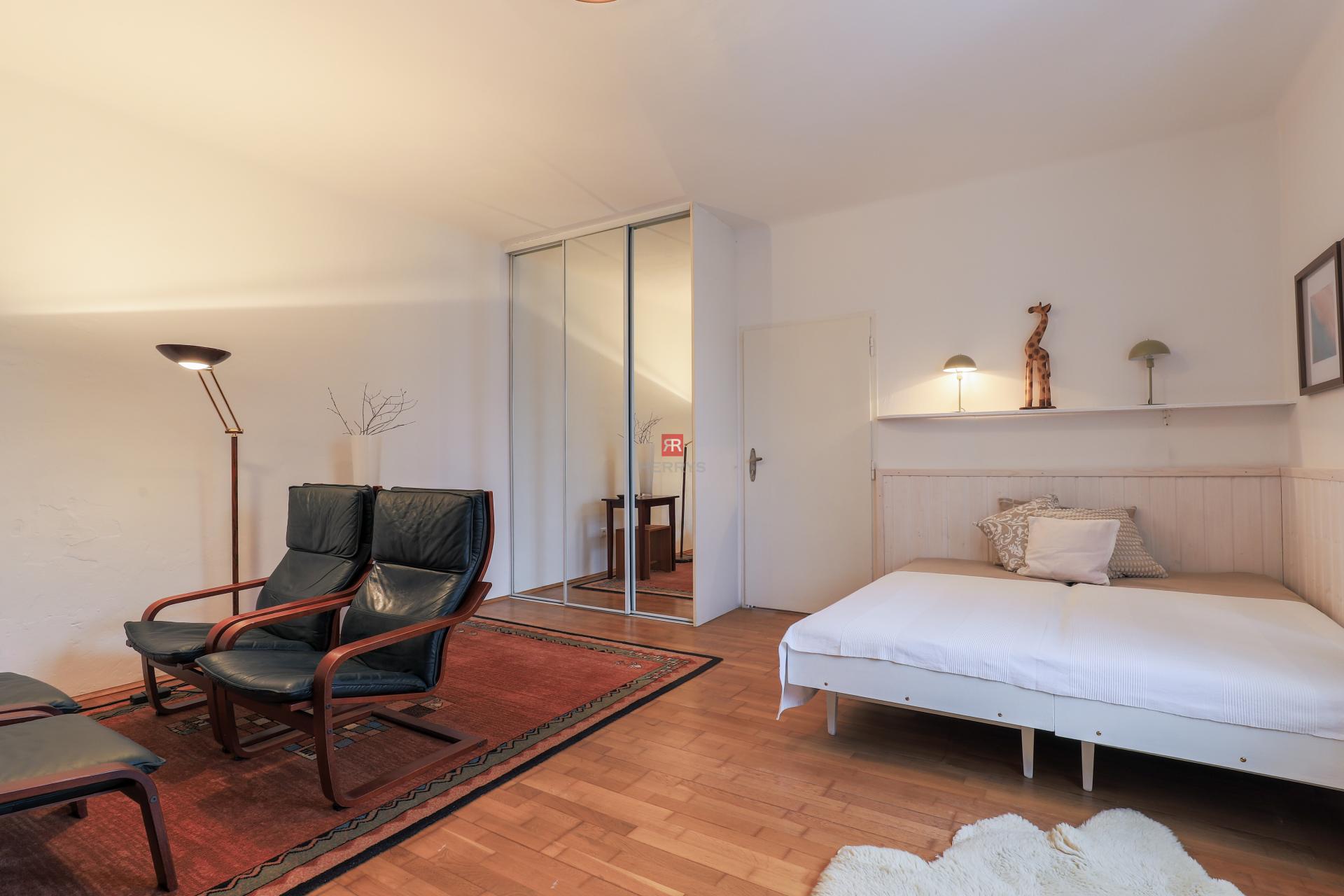 HERRYS - Cozy 2-room apartment for rent in a family house in Kramáre