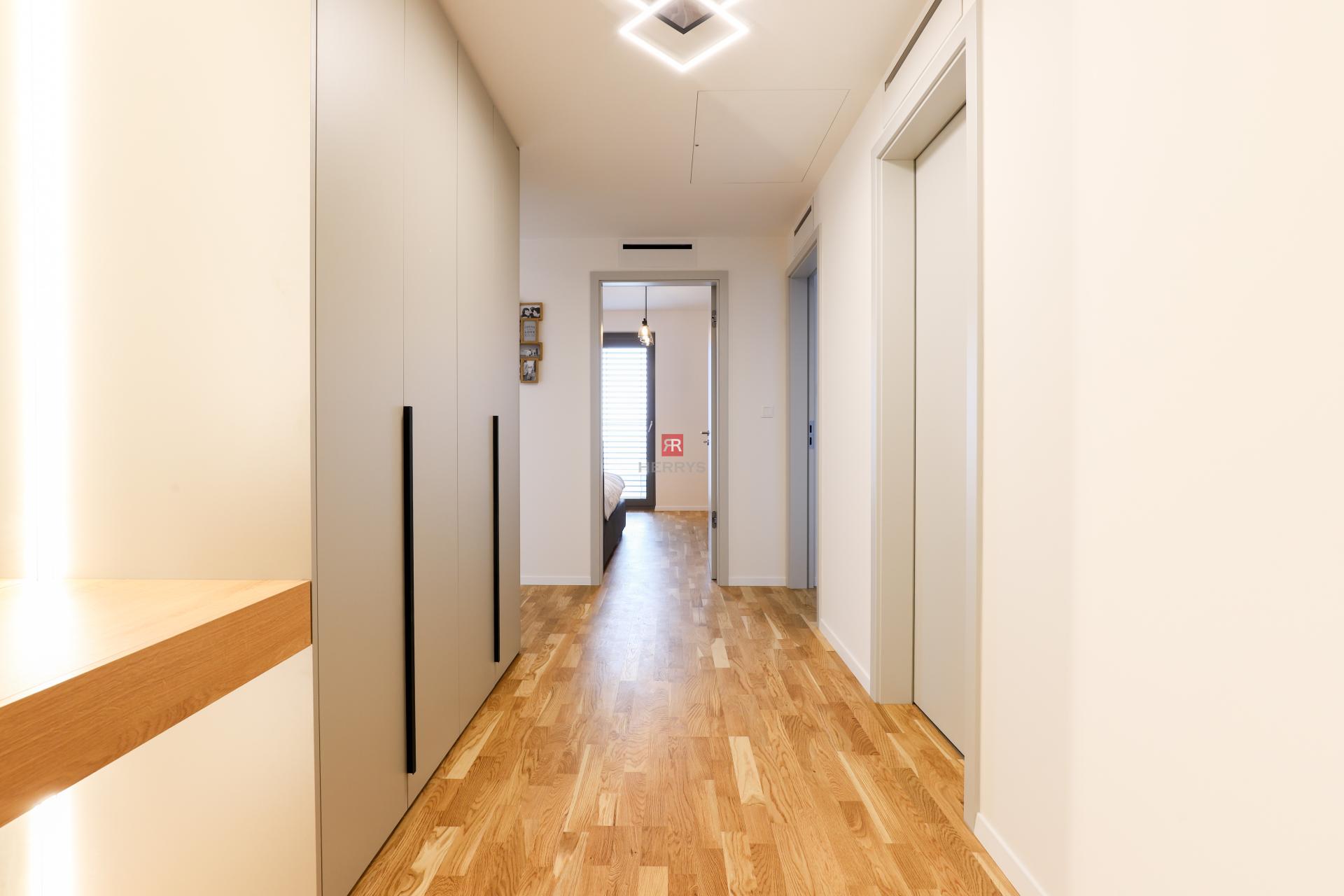 HERRYS - Na prenájom krásny, svetlý, úplne nový 3-izbový zariadený byt v novostavbe Metropolis