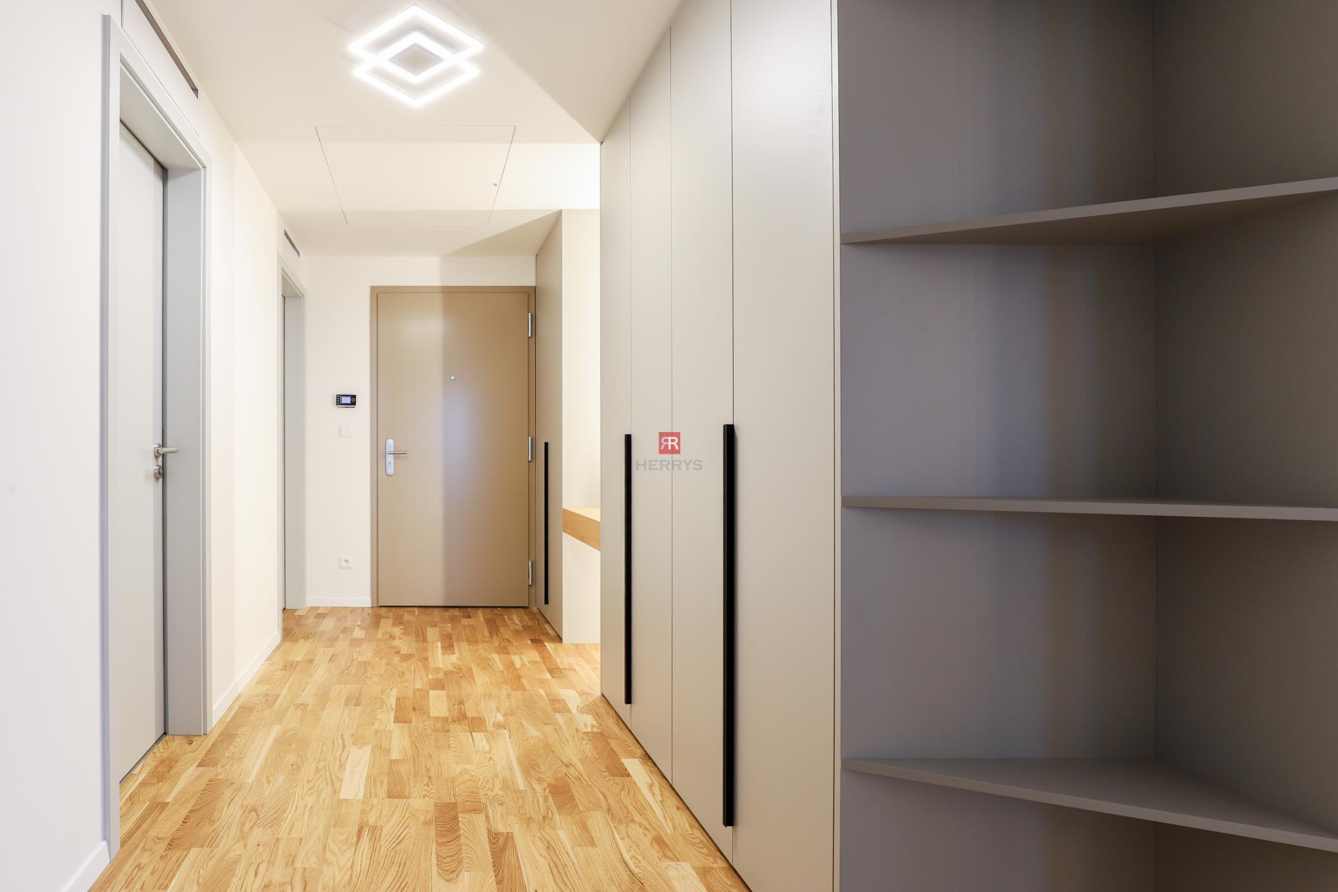 HERRYS - Na prenájom krásny, svetlý, úplne nový 3-izbový zariadený byt v novostavbe Metropolis