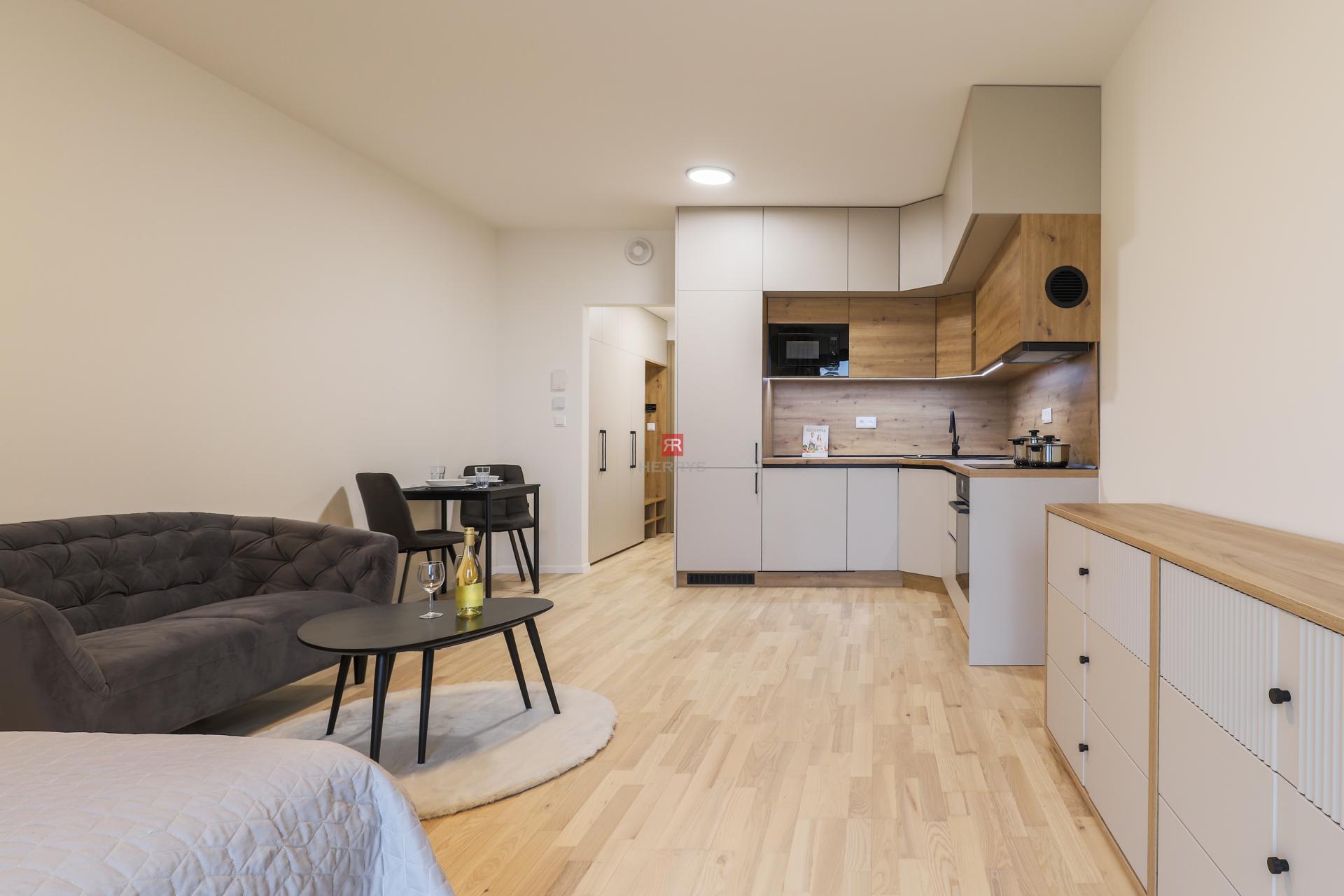 HERRYS ponúka na prenájom nový moderný 1 izbový byt v prémiovom projekte Metropolis, s parkovacím miestom.&nbsp;